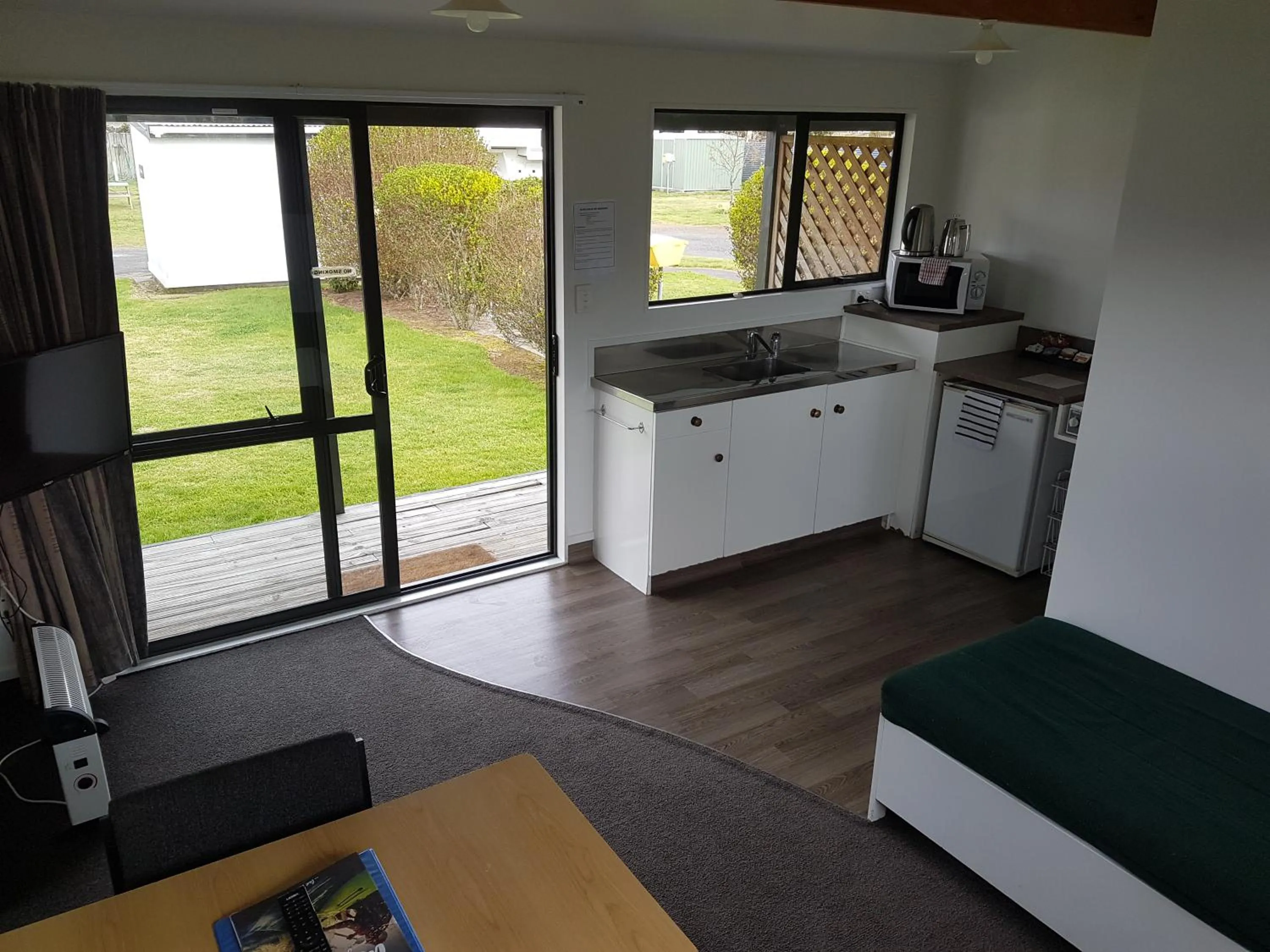 Kitchen or kitchenette in Holdens Bay Holiday Park