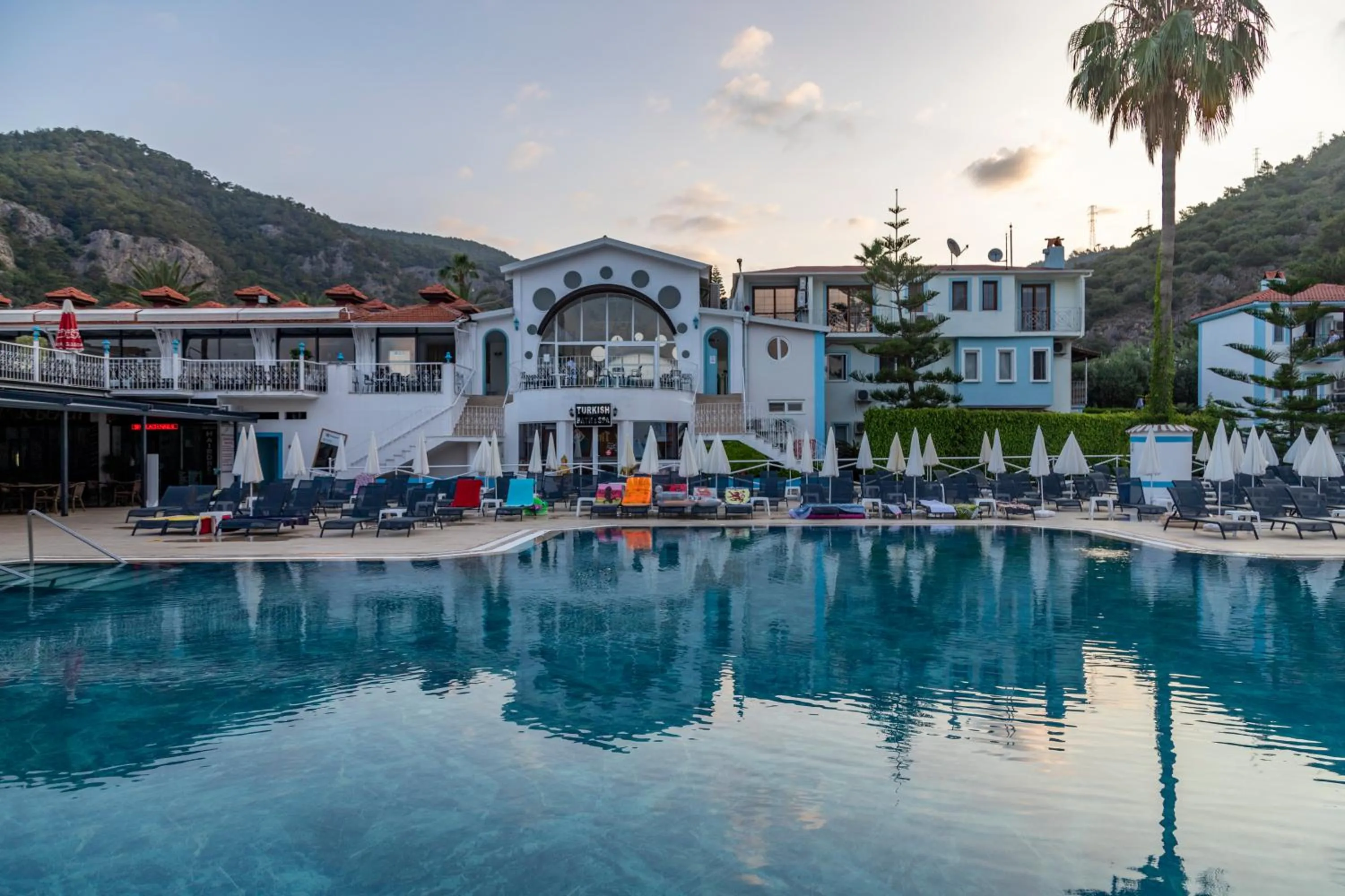 Swimming pool in Karbel Hotel