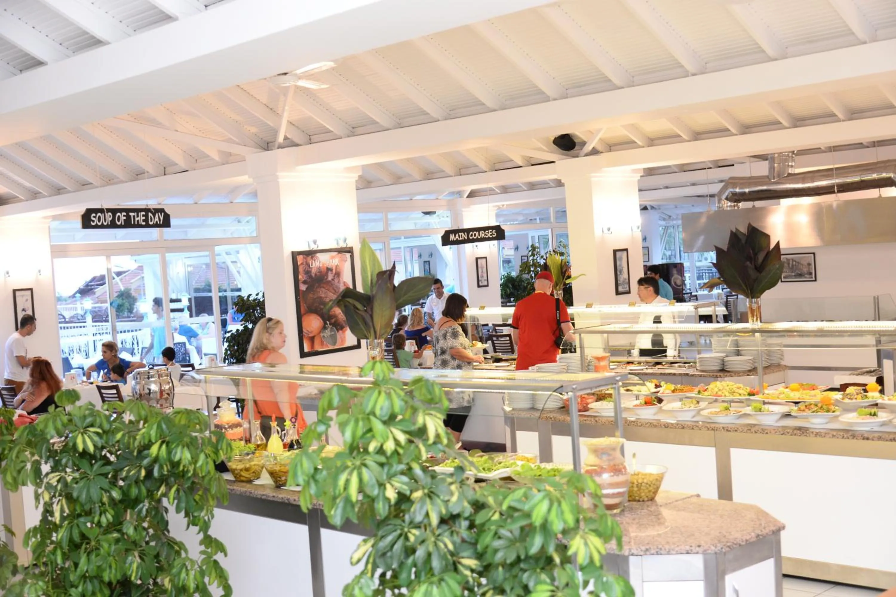 Food in Karbel Hotel