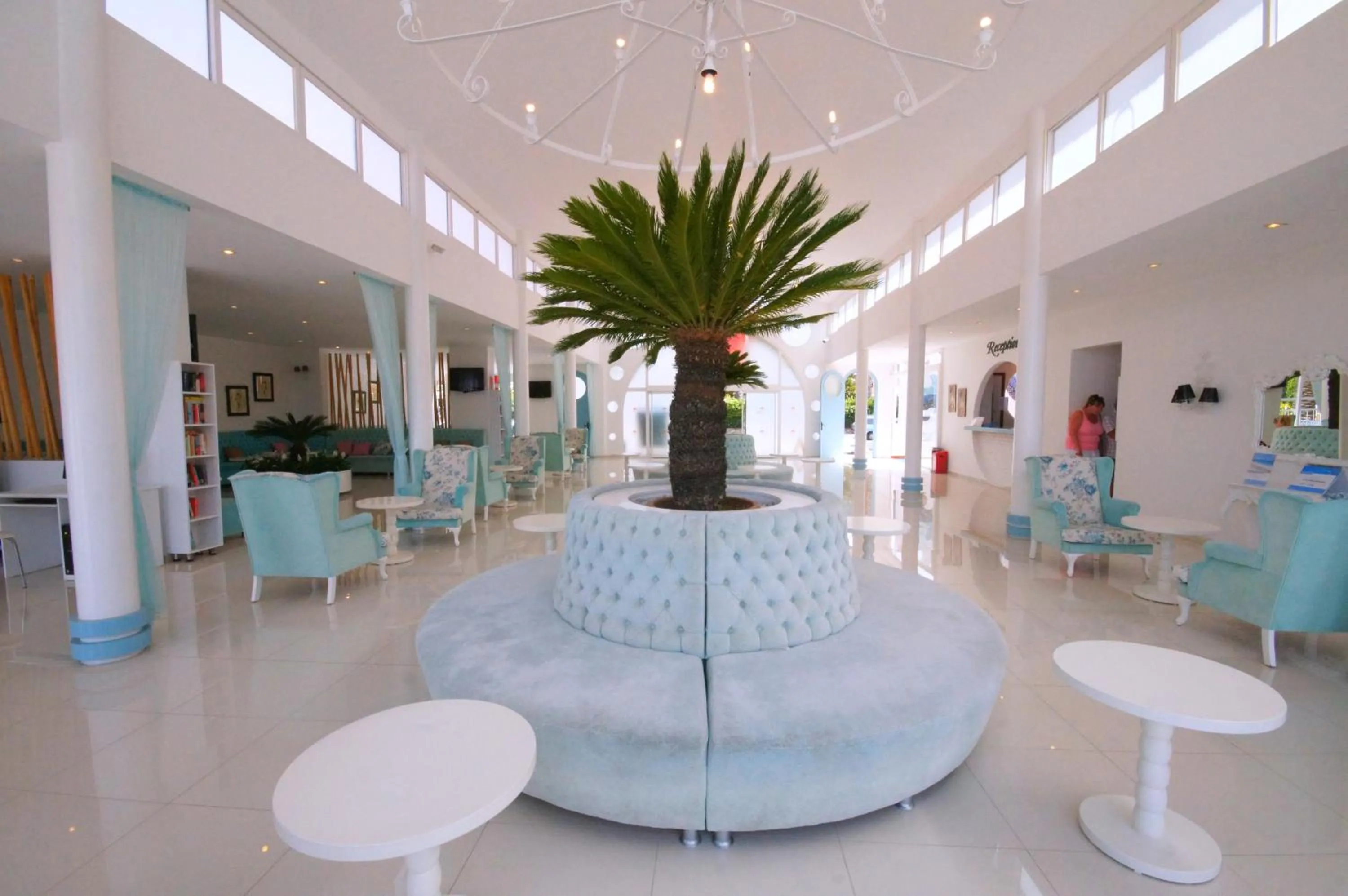 Lobby or reception in Karbel Hotel