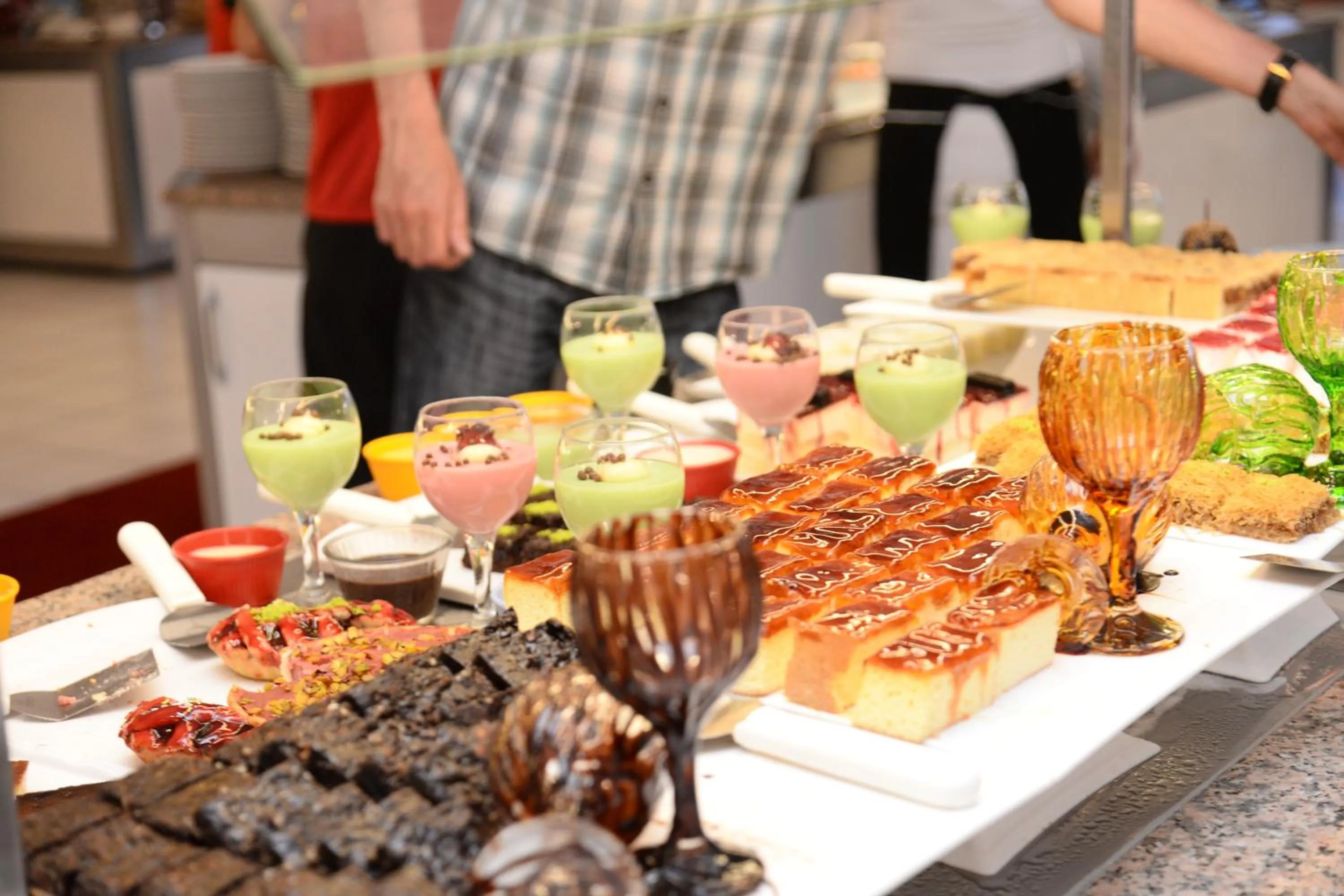 Food and drinks in Karbel Hotel