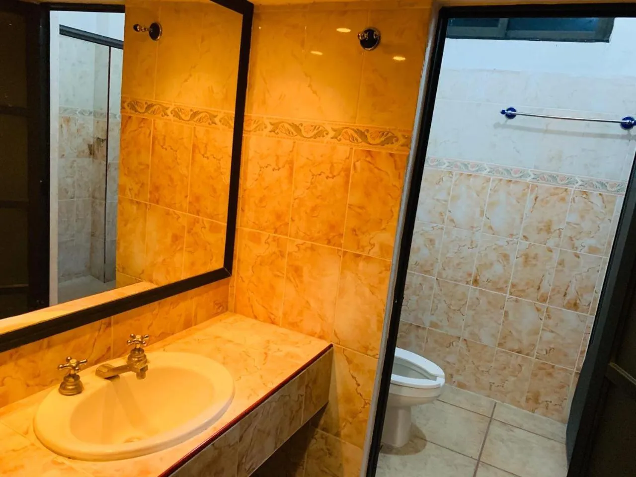 Bathroom in Hotel Real Jojutla