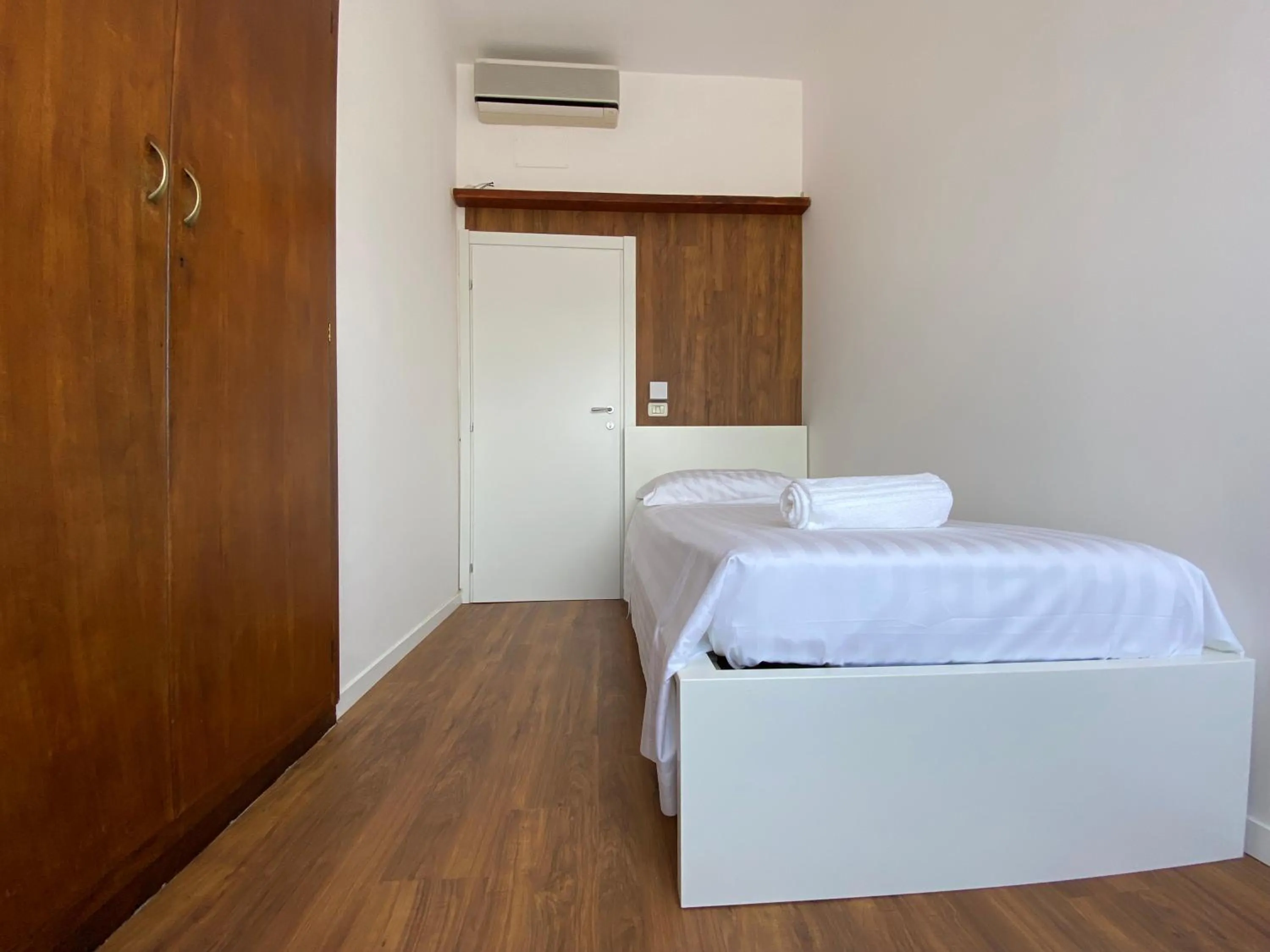 Bedroom, Bed in Borghetto Hotel