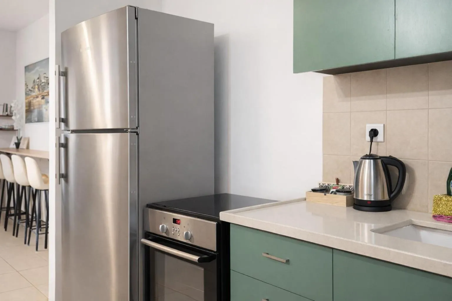 Coffee/tea facilities in Stylish Tel Aviv