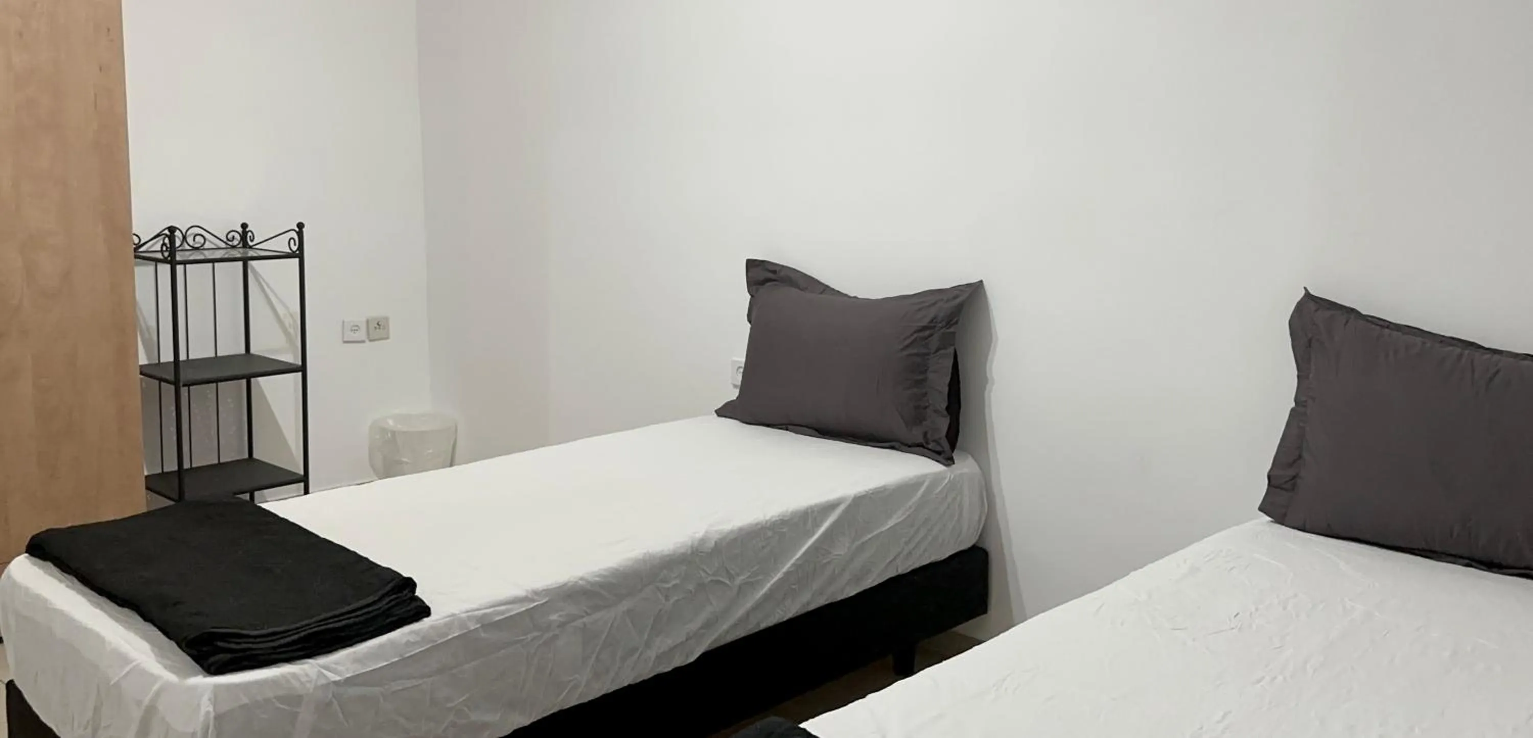 Bed in Stylish Tel Aviv