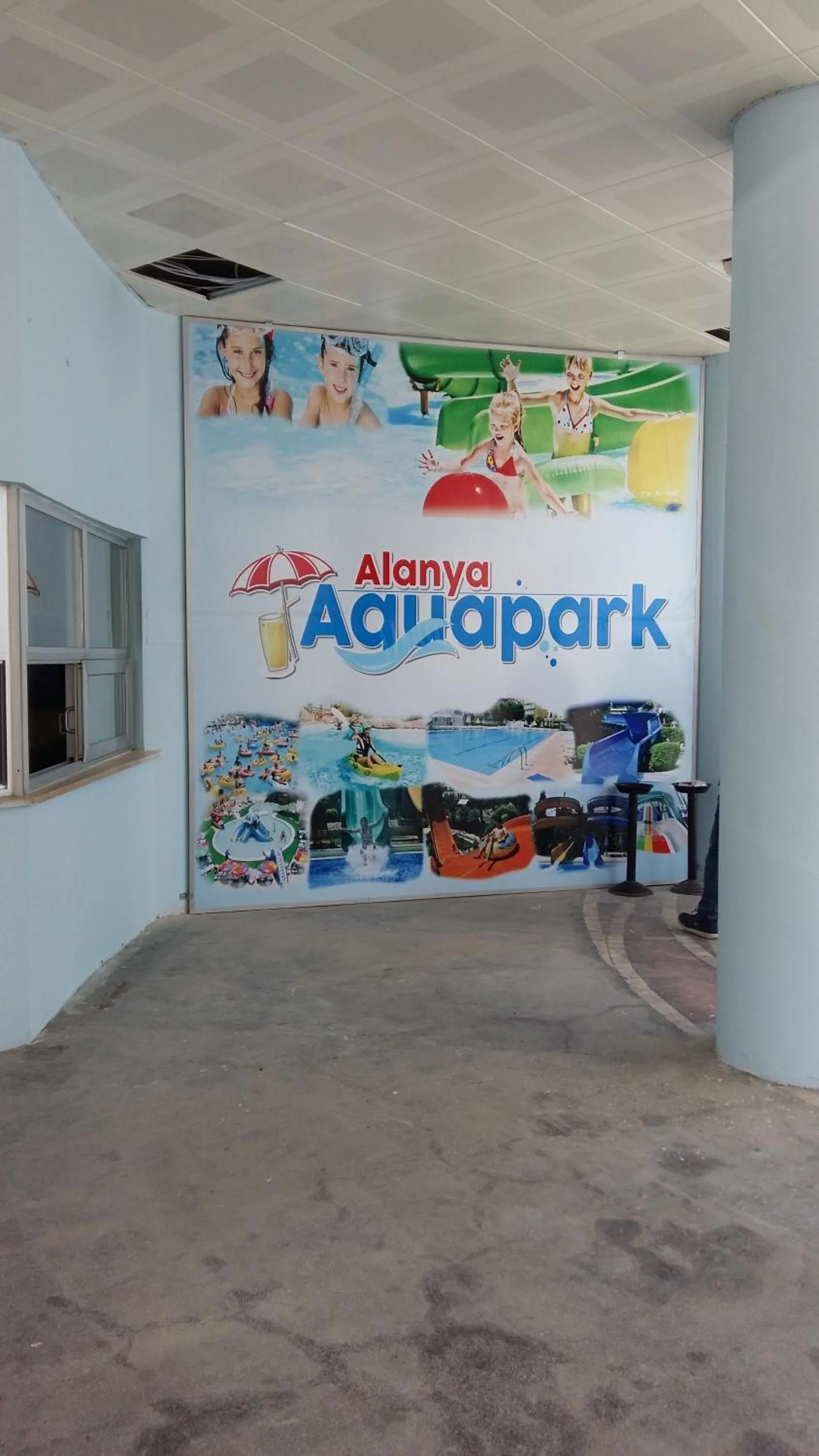 Aqua park in Musti Apart Hotel