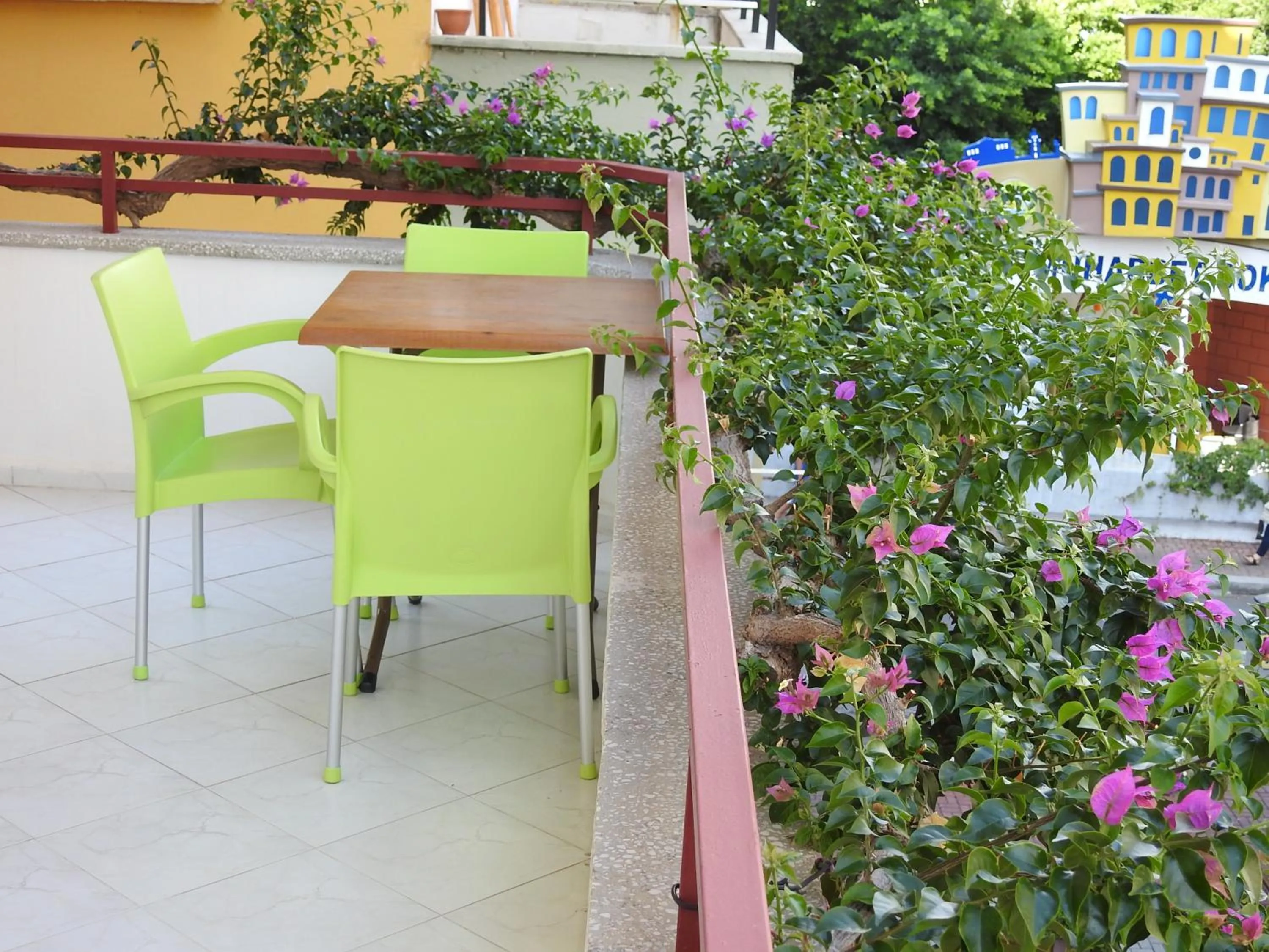 Balcony/Terrace in Musti Apart Hotel