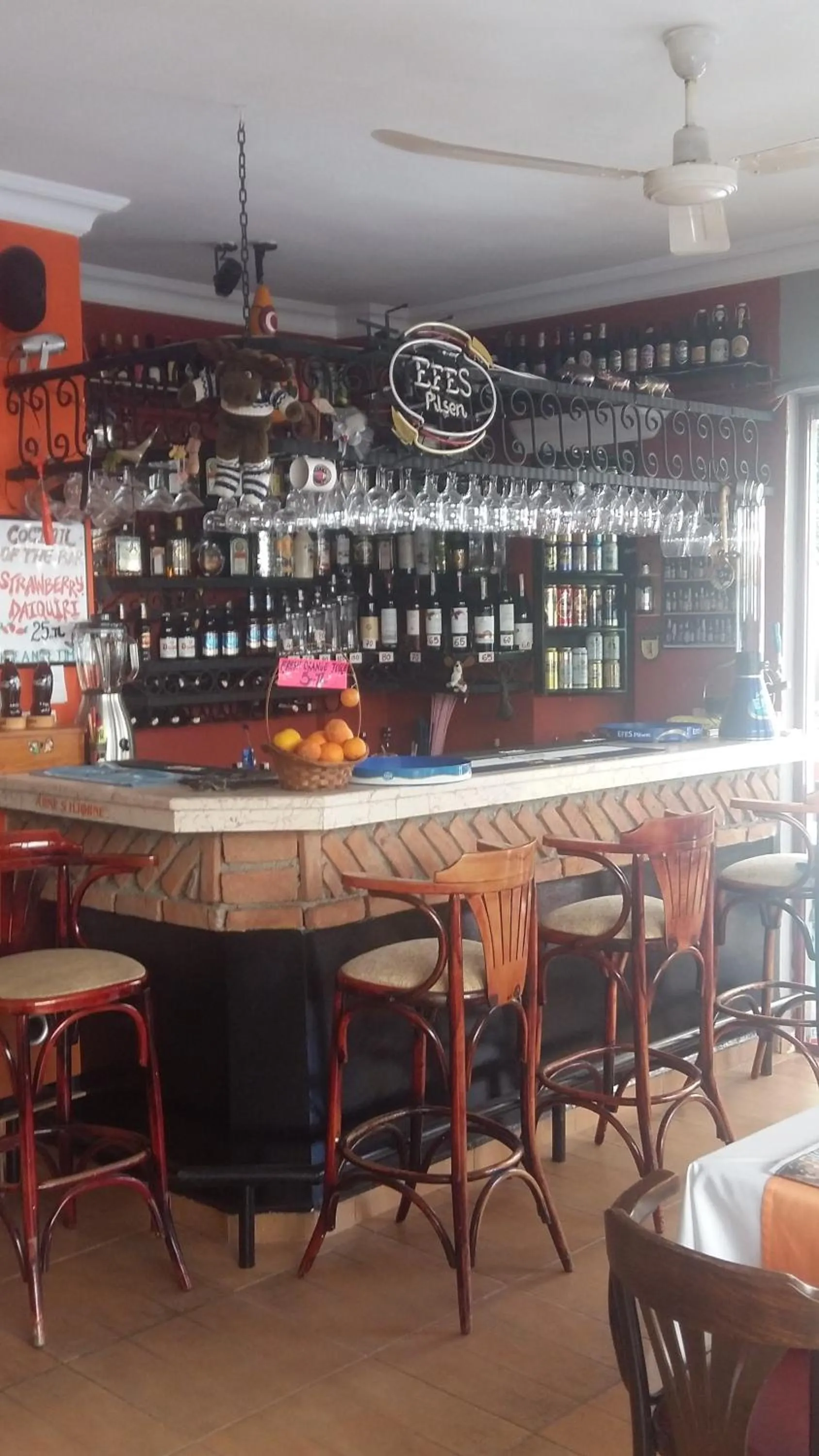 Lounge or bar in Musti Apart Hotel