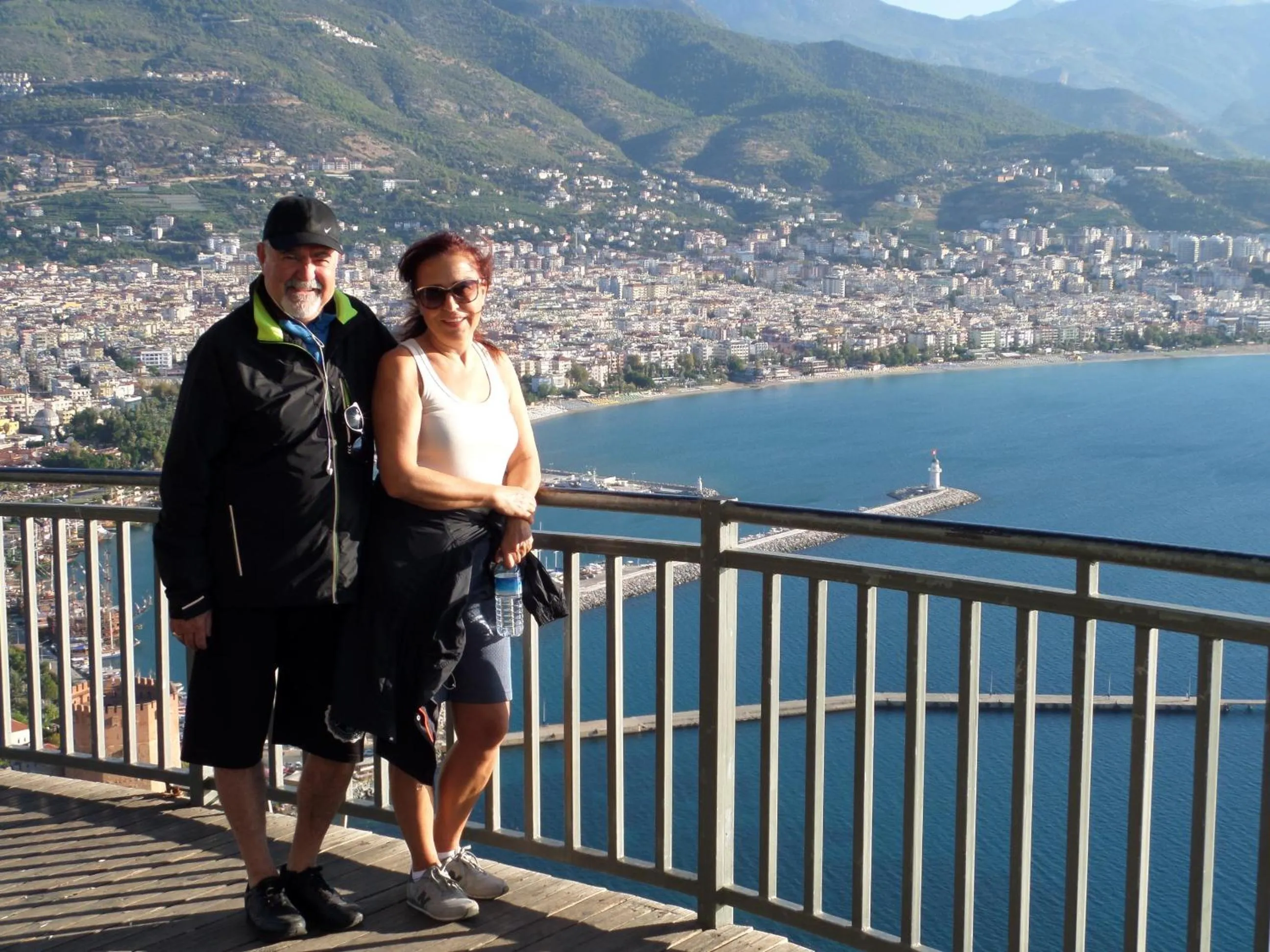 People in Musti Apart Hotel