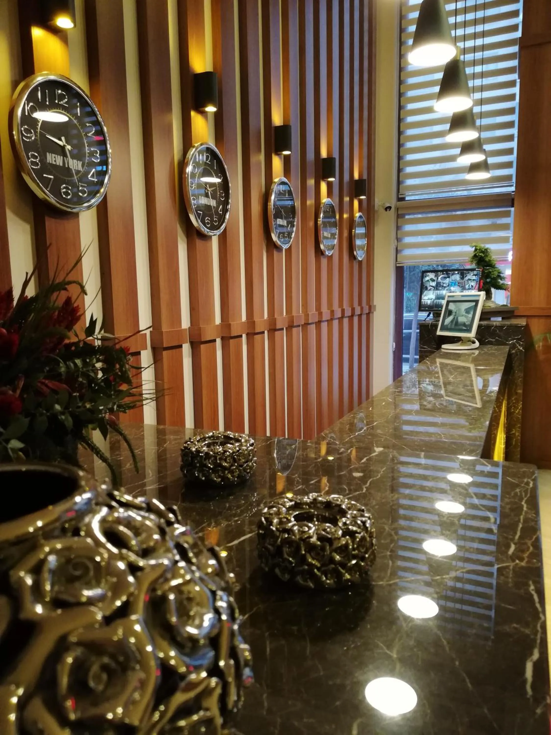 Lobby or reception in Piskin Hotel