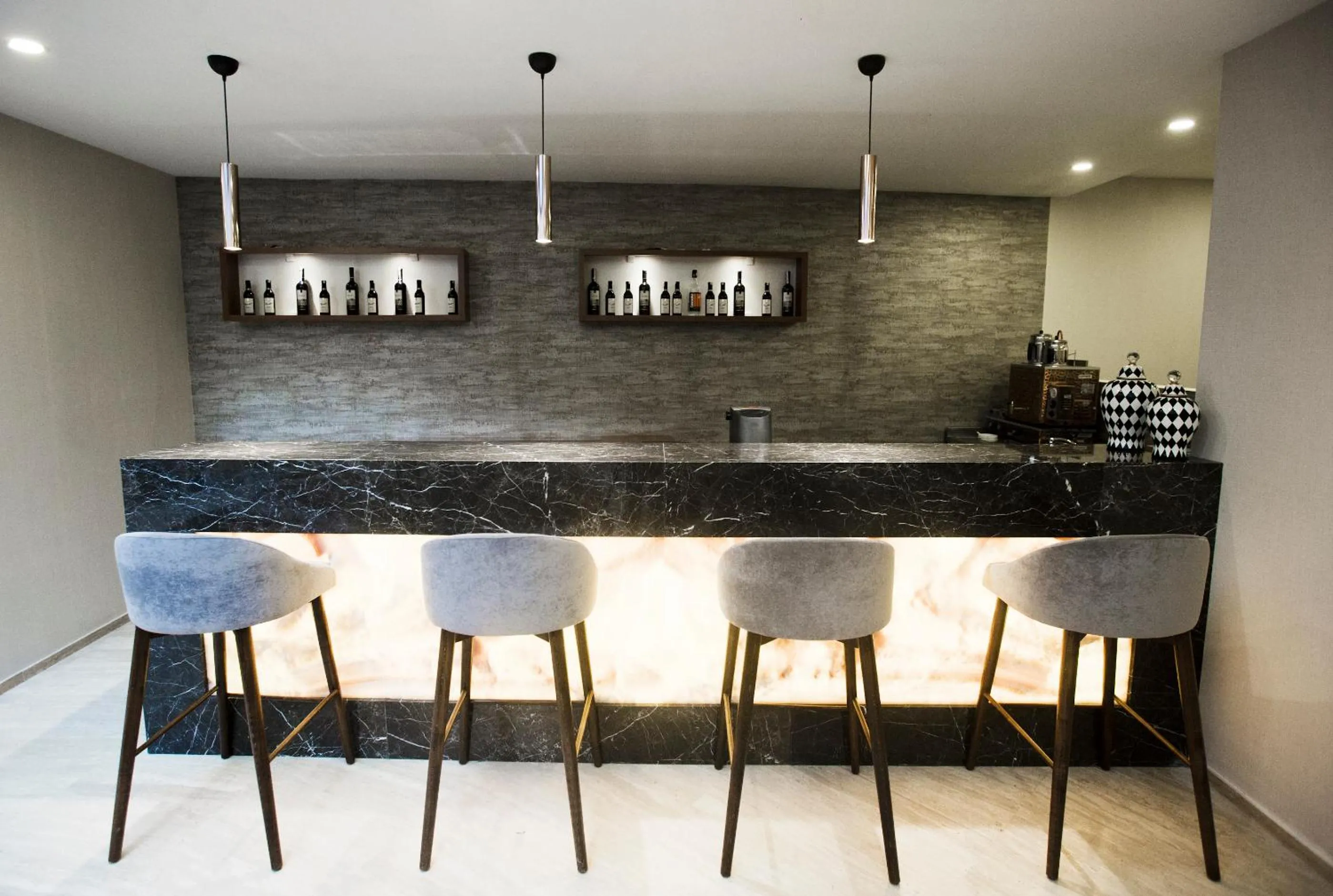 Lounge or bar in Piskin Hotel