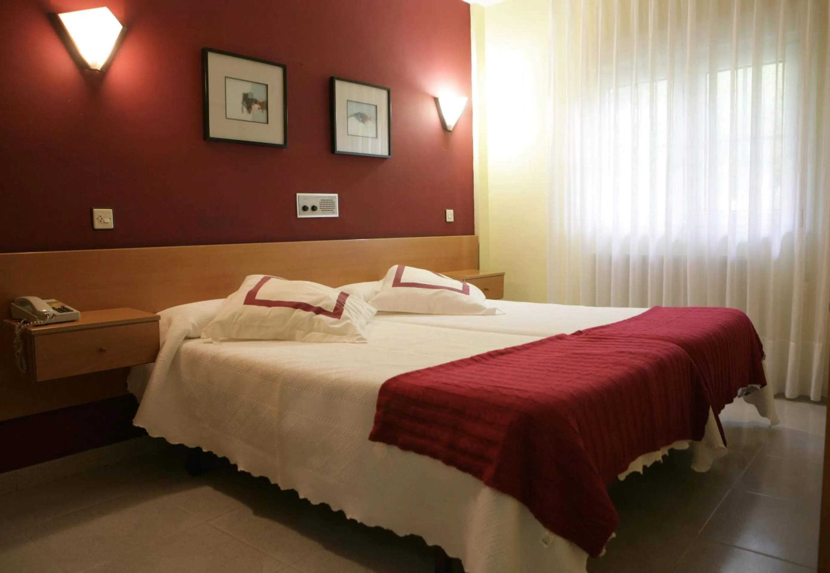 Photo of the whole room, Bed in Hotel Azpiazu