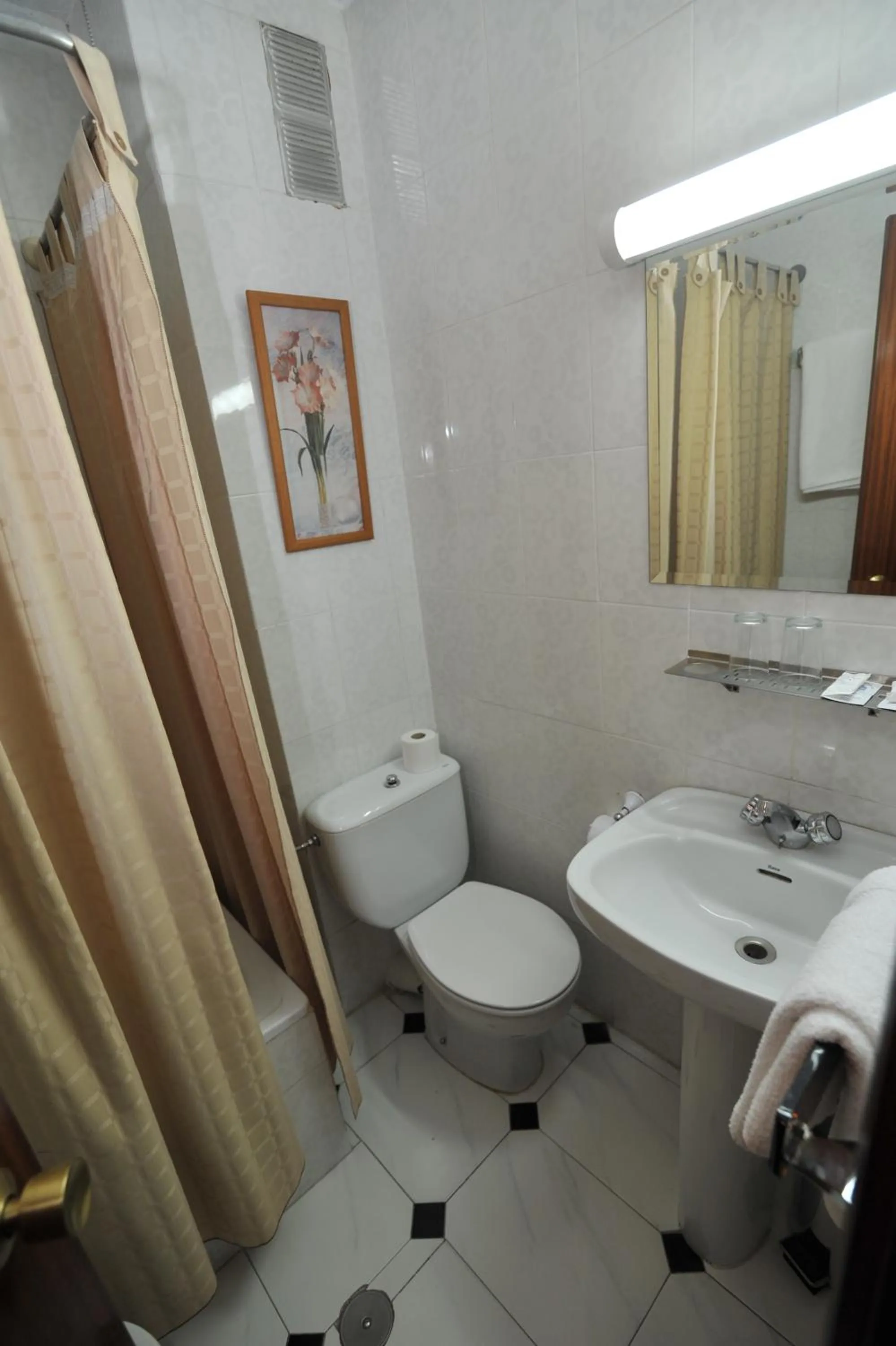 Decorative detail in Hostal Goyma I