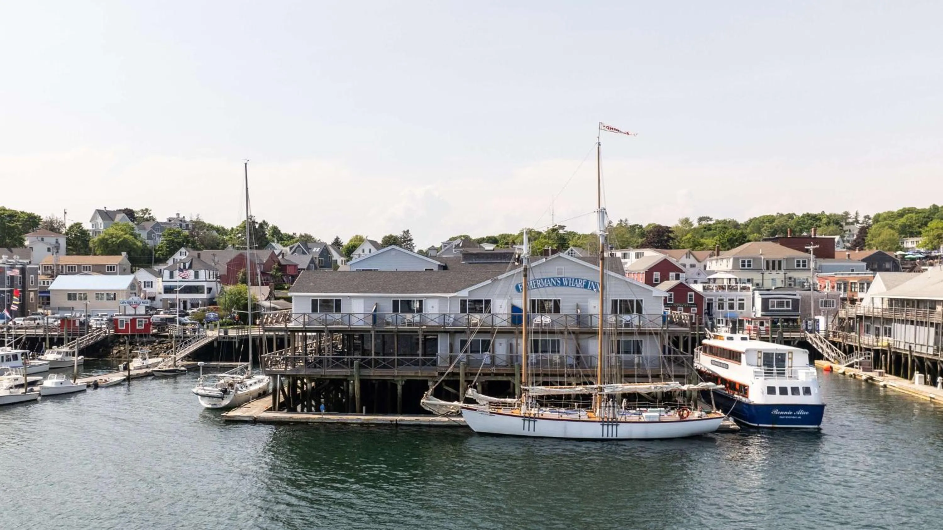 Property building in Fisherman's Wharf Inn