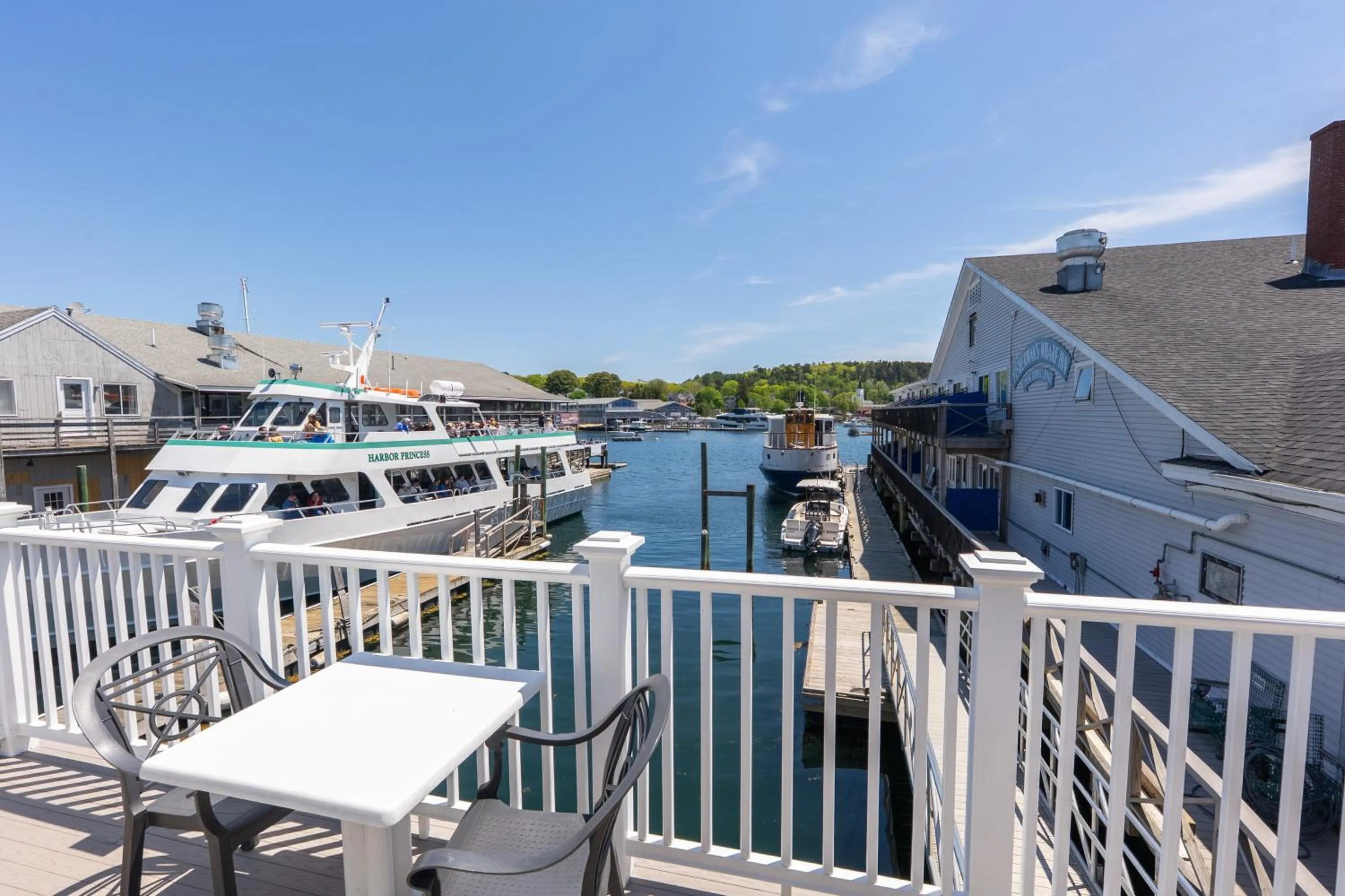 Sea view in Fisherman's Wharf Inn
