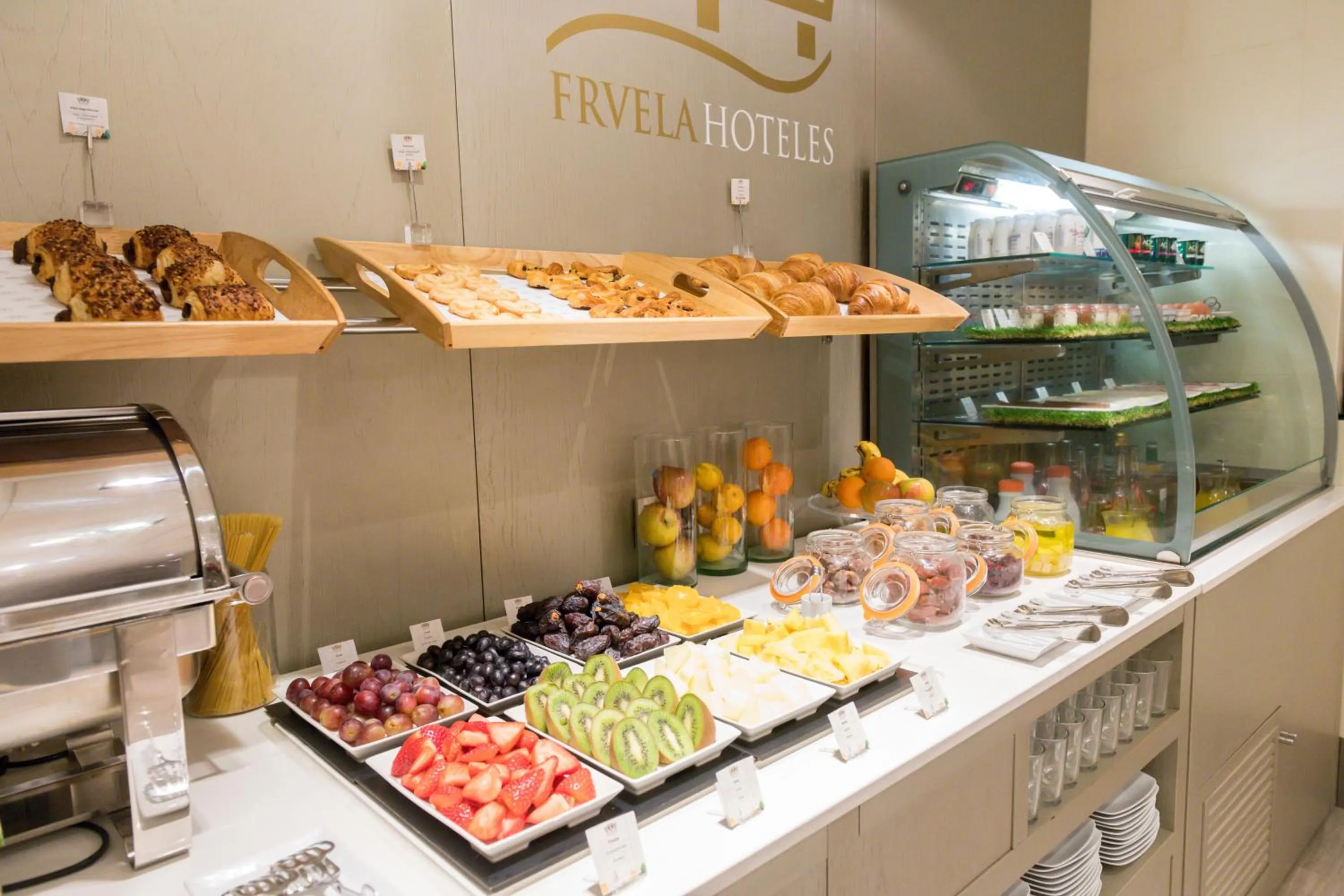 Buffet breakfast in Hotel & Spa Princesa Munia