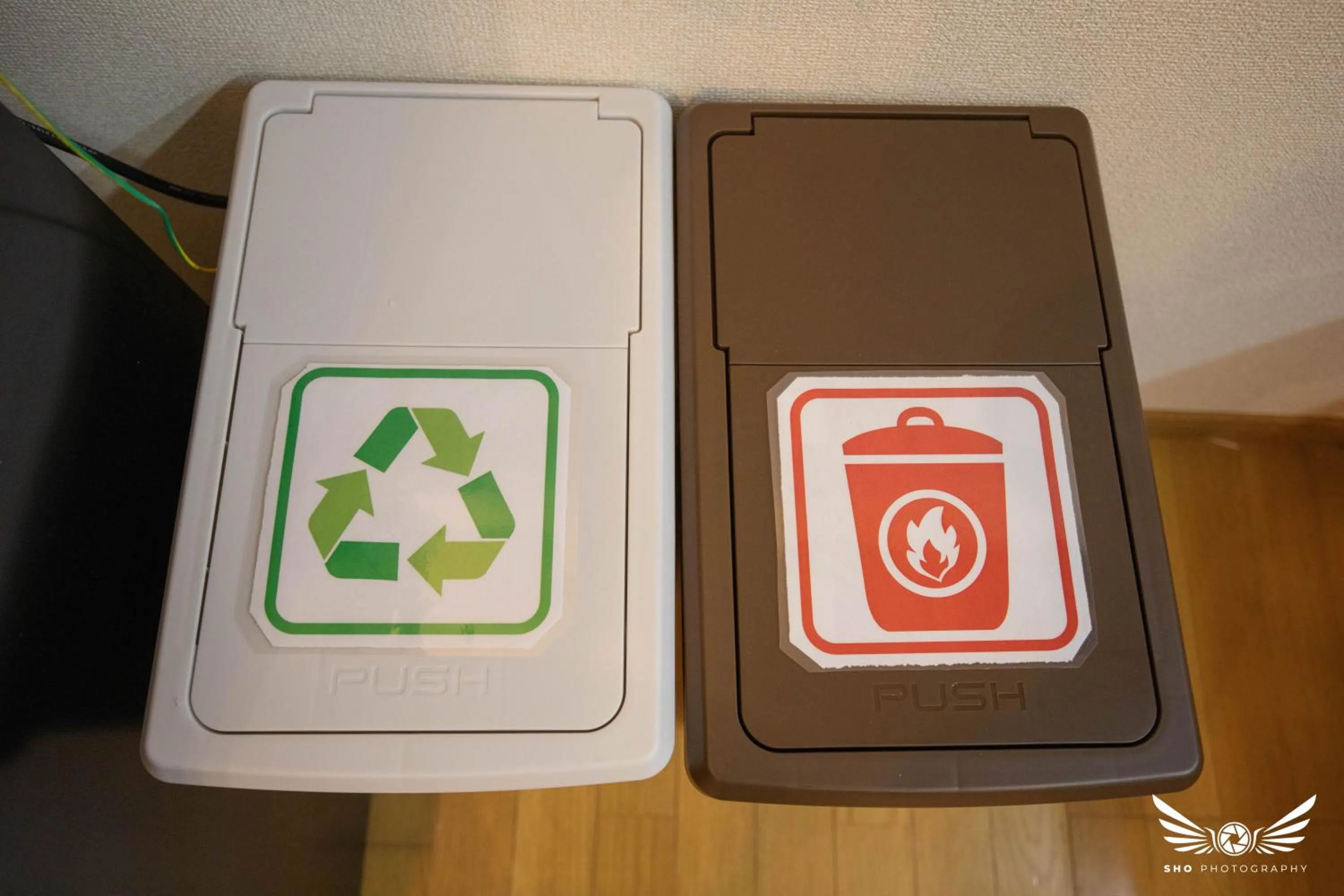 Text overlay in Hakata apartment