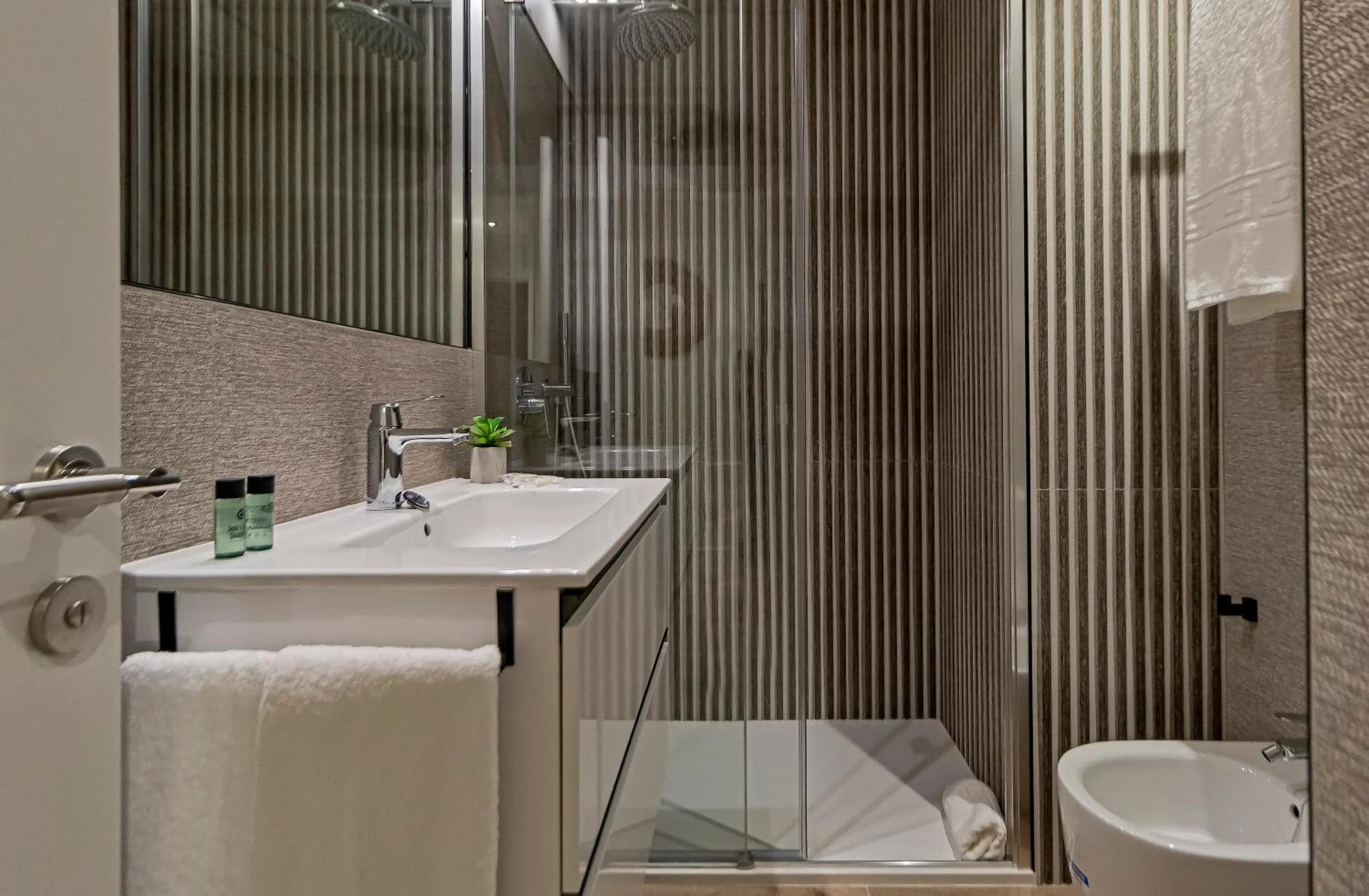 Bathroom in Apartamentos Suites Oficentro Original