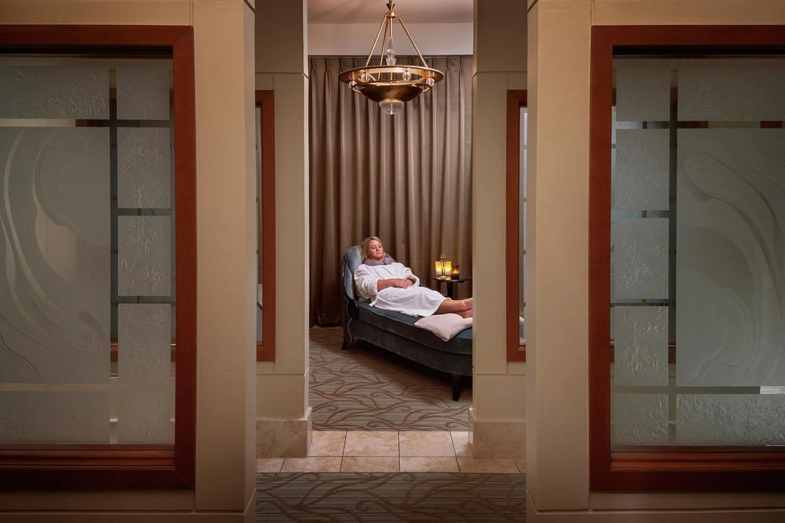 Massage in Moody Gardens Hotel Spa and Convention Center