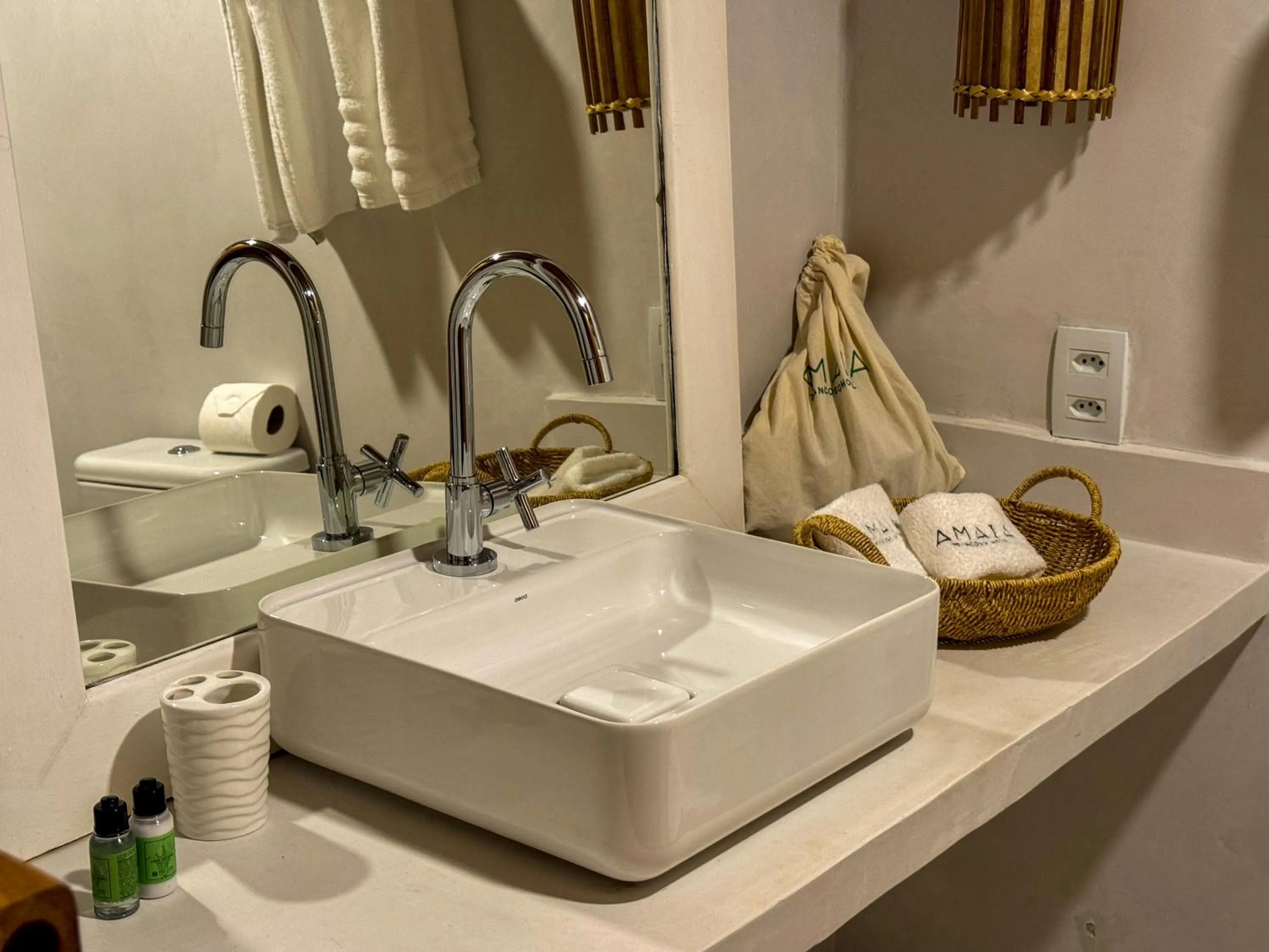 Bathroom in Amaia Trancoso Hotel