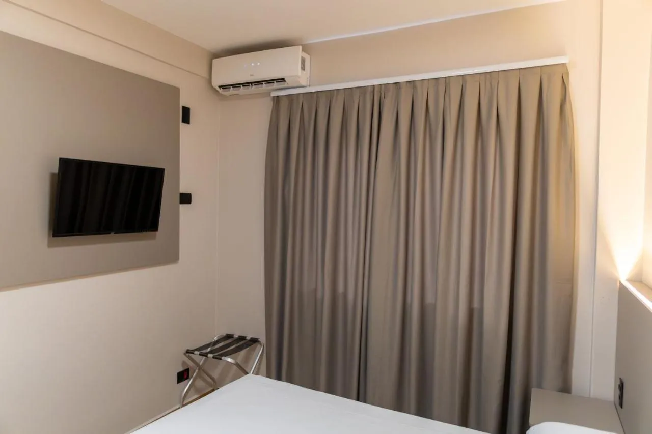 Bed in Village Iguassu Hotel