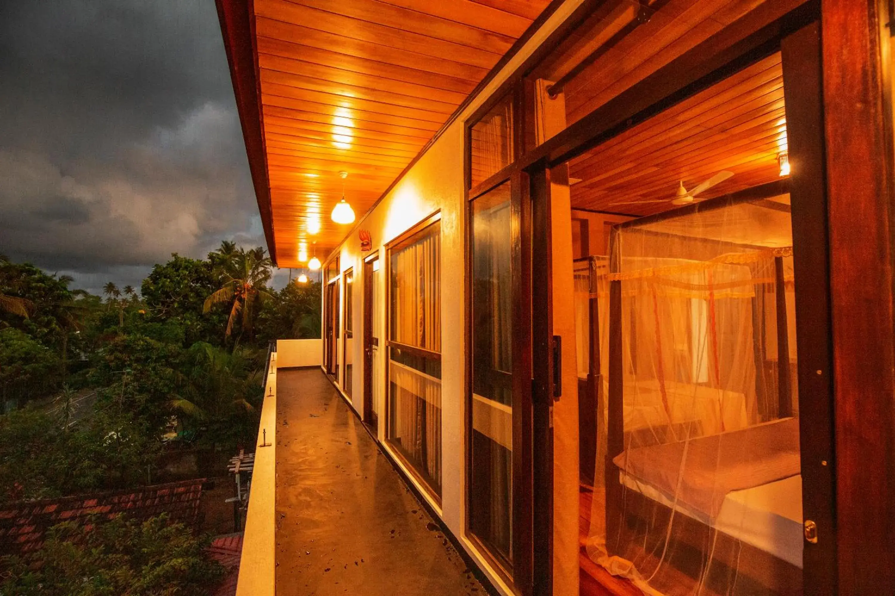 Family Room with Balcony in New Ocean Vibes Ahangama Family Room with Balcony in New Ocean Vibes Ahangama