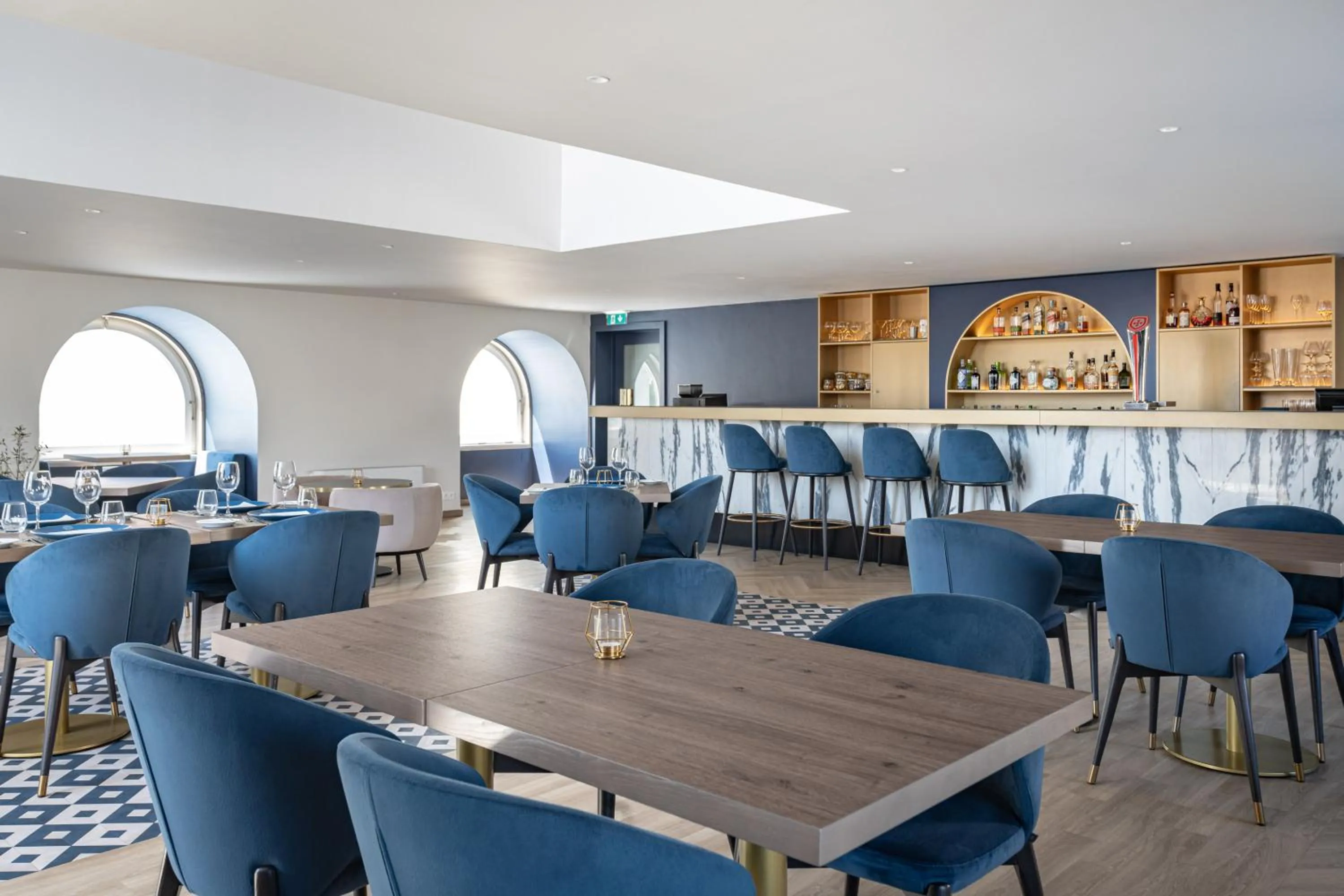 Restaurant/places to eat in Hotel do Chiado