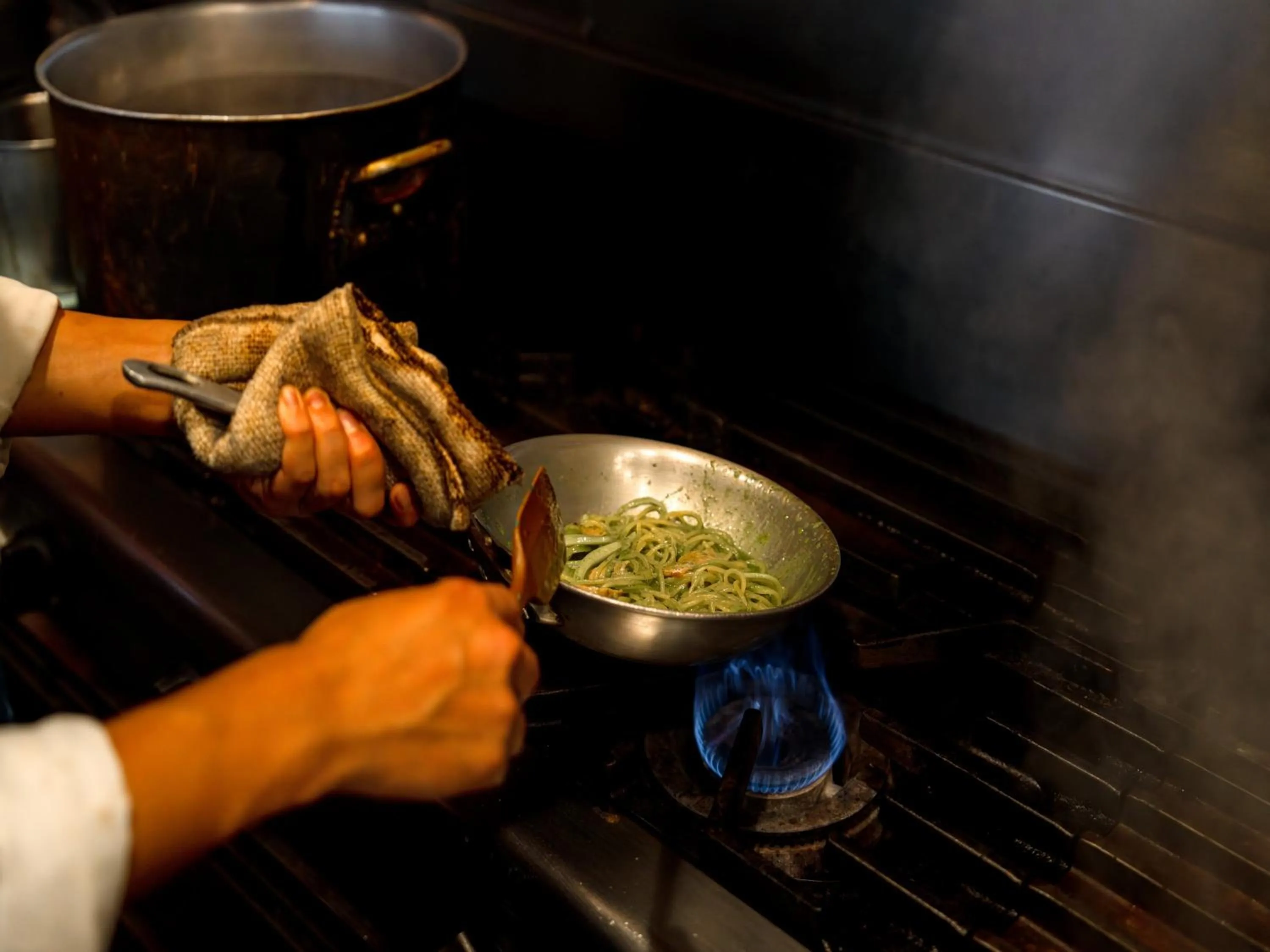 Restaurant/places to eat in Hotel Resol Akihabara