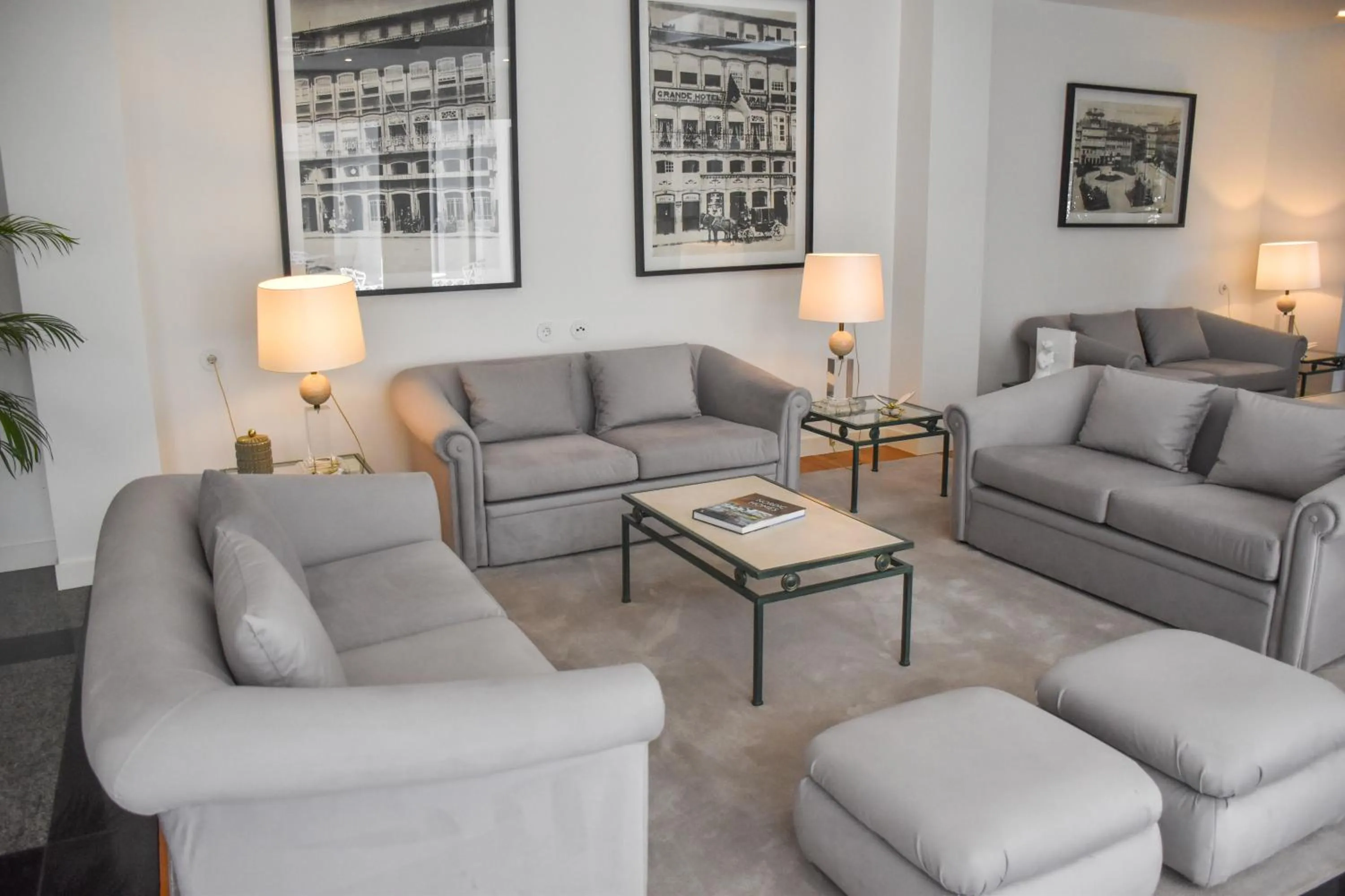 Living room in Hotel Toural