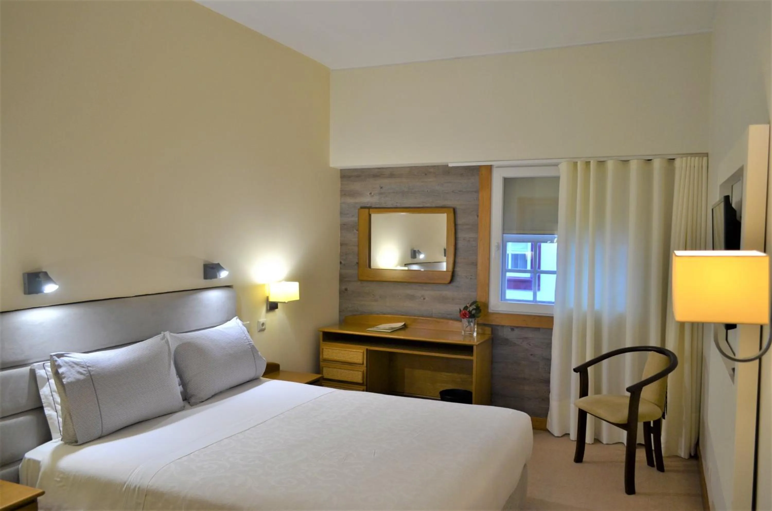 Single Room in Hotel Toural