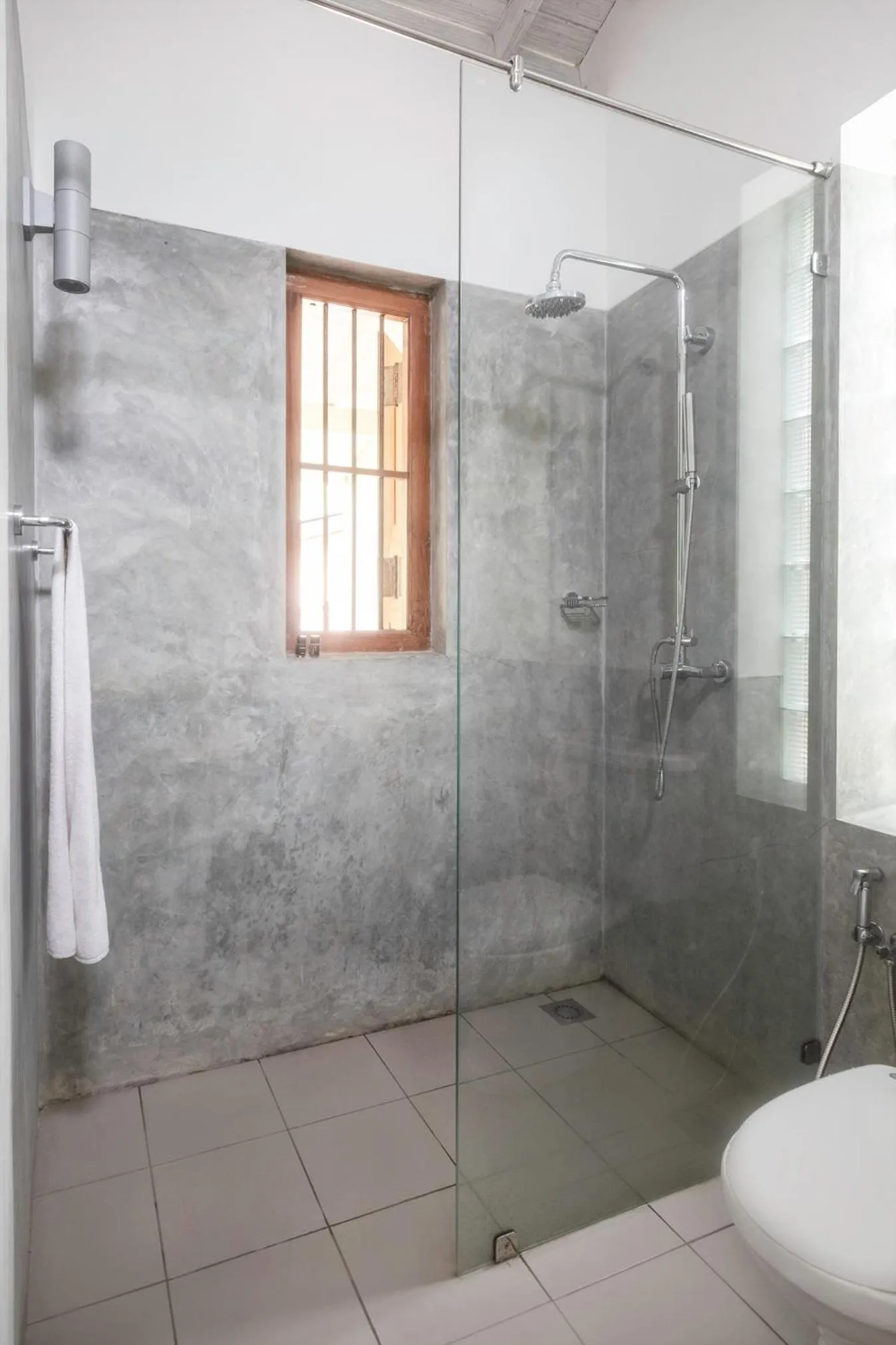Shower in 50 CHURCH STREET - GALLE FORT