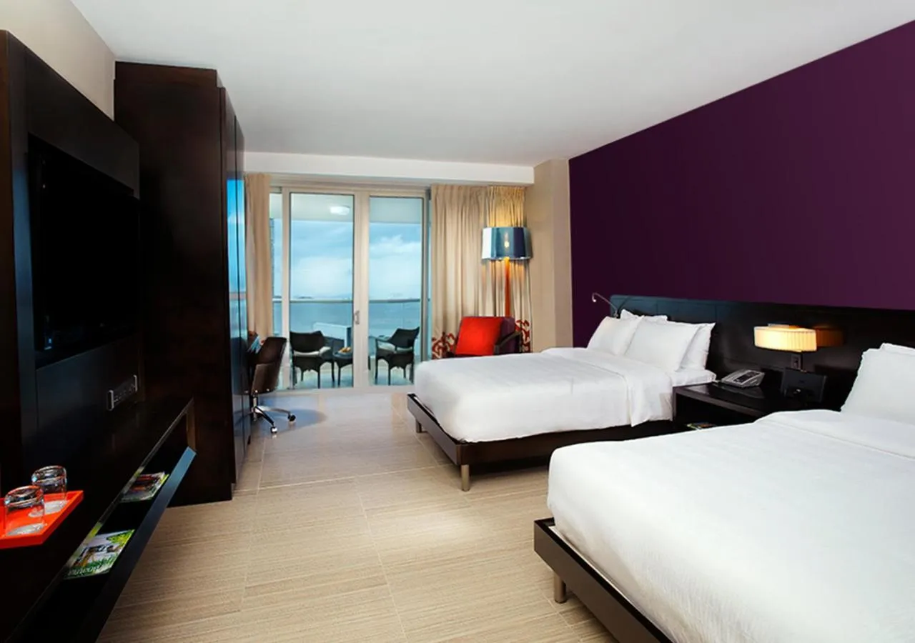 TV and multimedia, Bed in Megapolis Hotel Panama