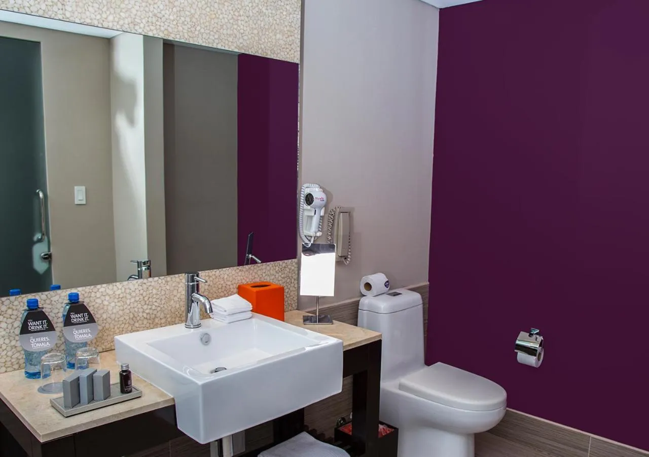 Bathroom in Megapolis Hotel Panama