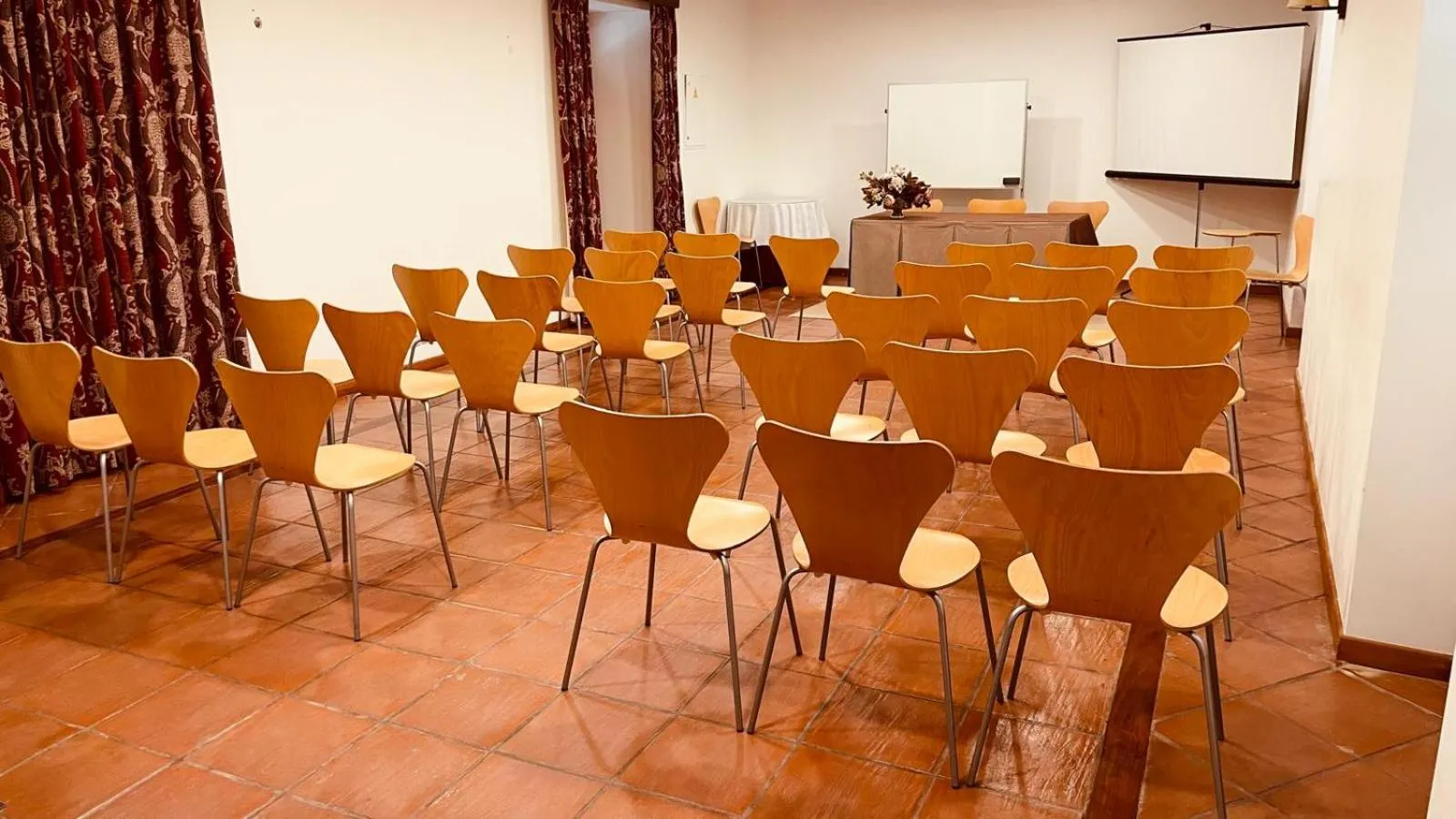 Meeting/conference room in Hotel Convento D'Alter by Asite Hotels