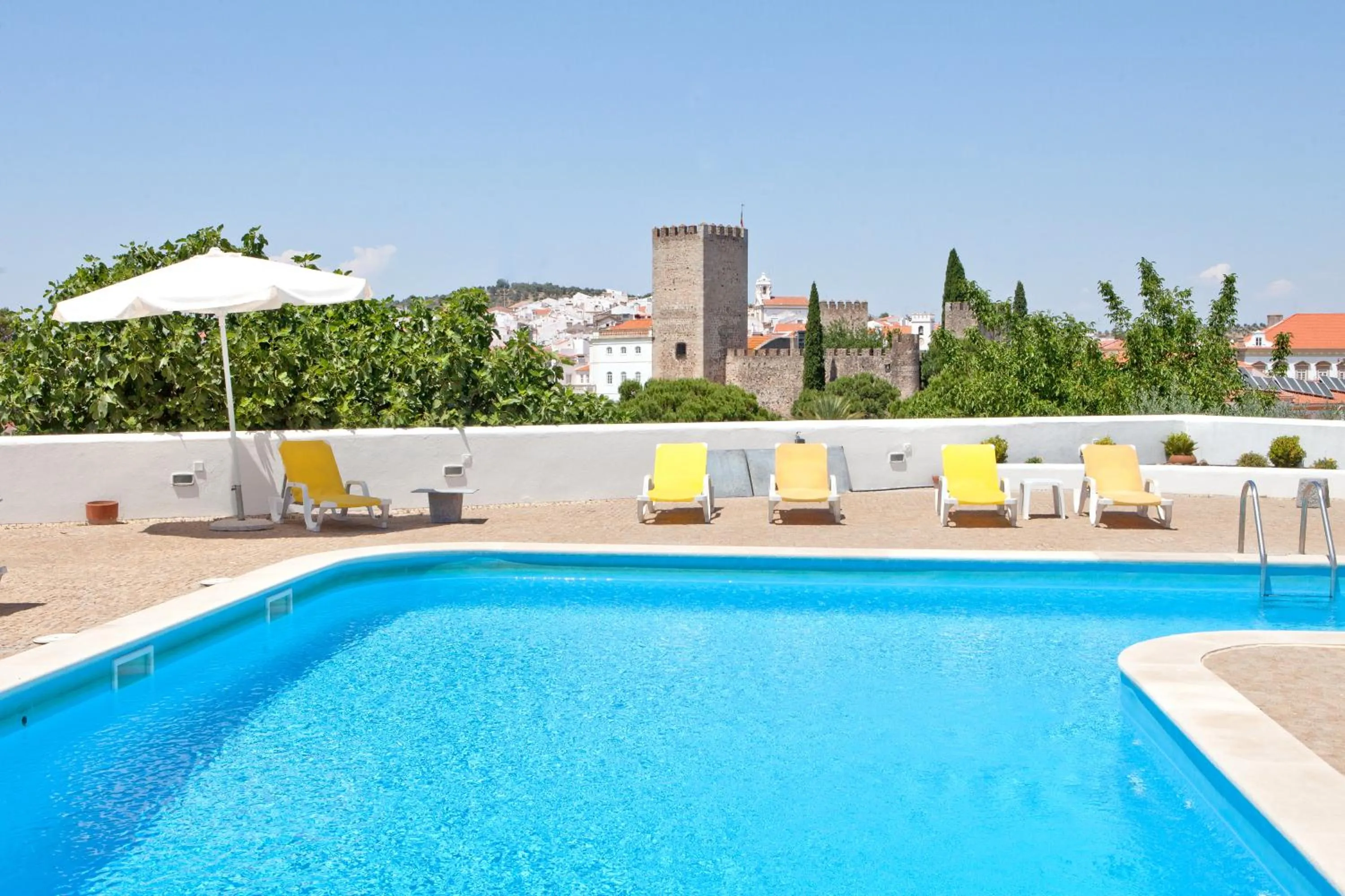 Swimming pool in Hotel Convento D'Alter by Asite Hotels