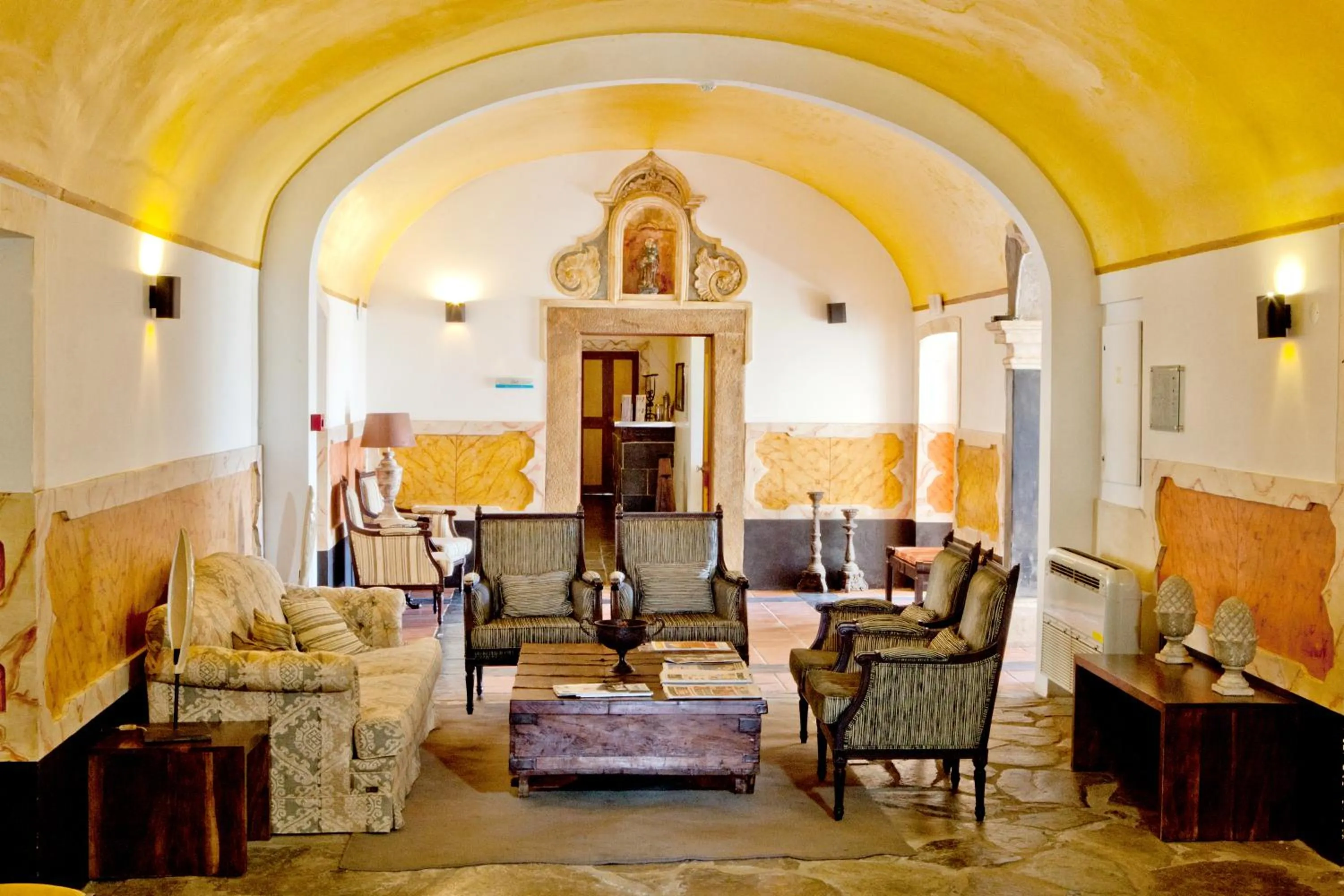Lobby or reception in Hotel Convento D'Alter by Asite Hotels