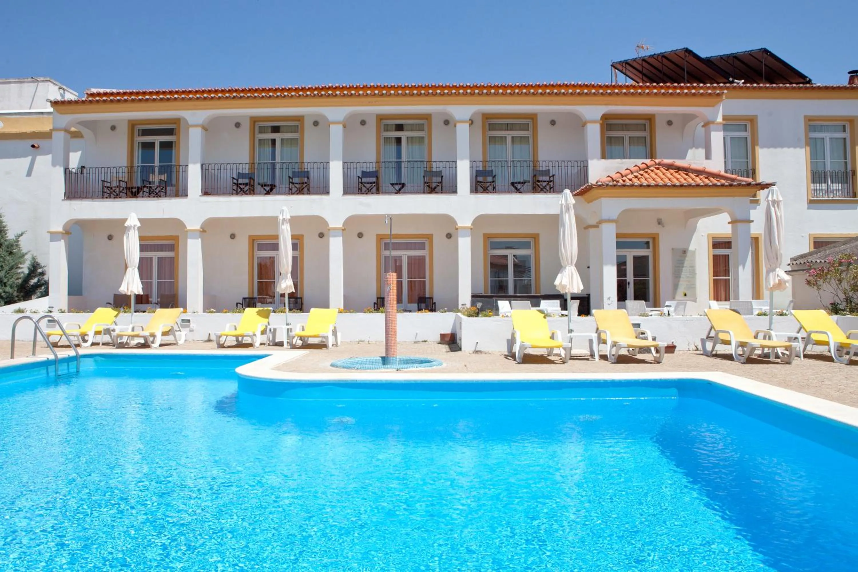 Swimming pool in Hotel Convento D'Alter by Asite Hotels