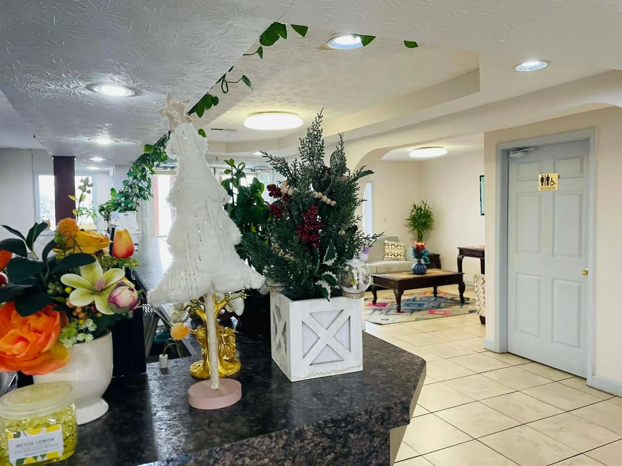 Lobby or reception in Travelodge by Wyndham Sellersburg