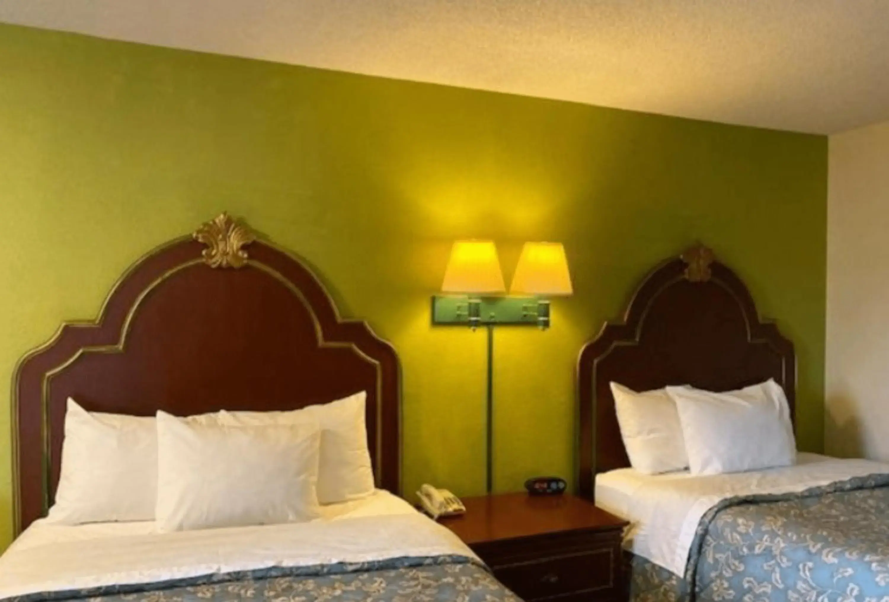 Deluxe Double Room with Two Double Beds - Non-Smoking in Travelodge by Wyndham Sellersburg Deluxe Double Room with Two Double Beds - Non-Smoking in Travelodge by Wyndham Sellersburg