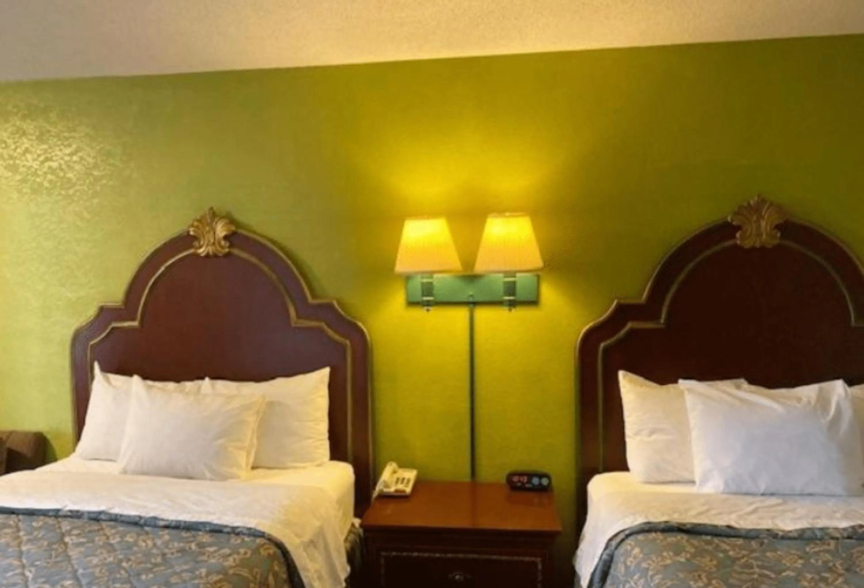 Bed in Travelodge by Wyndham Sellersburg