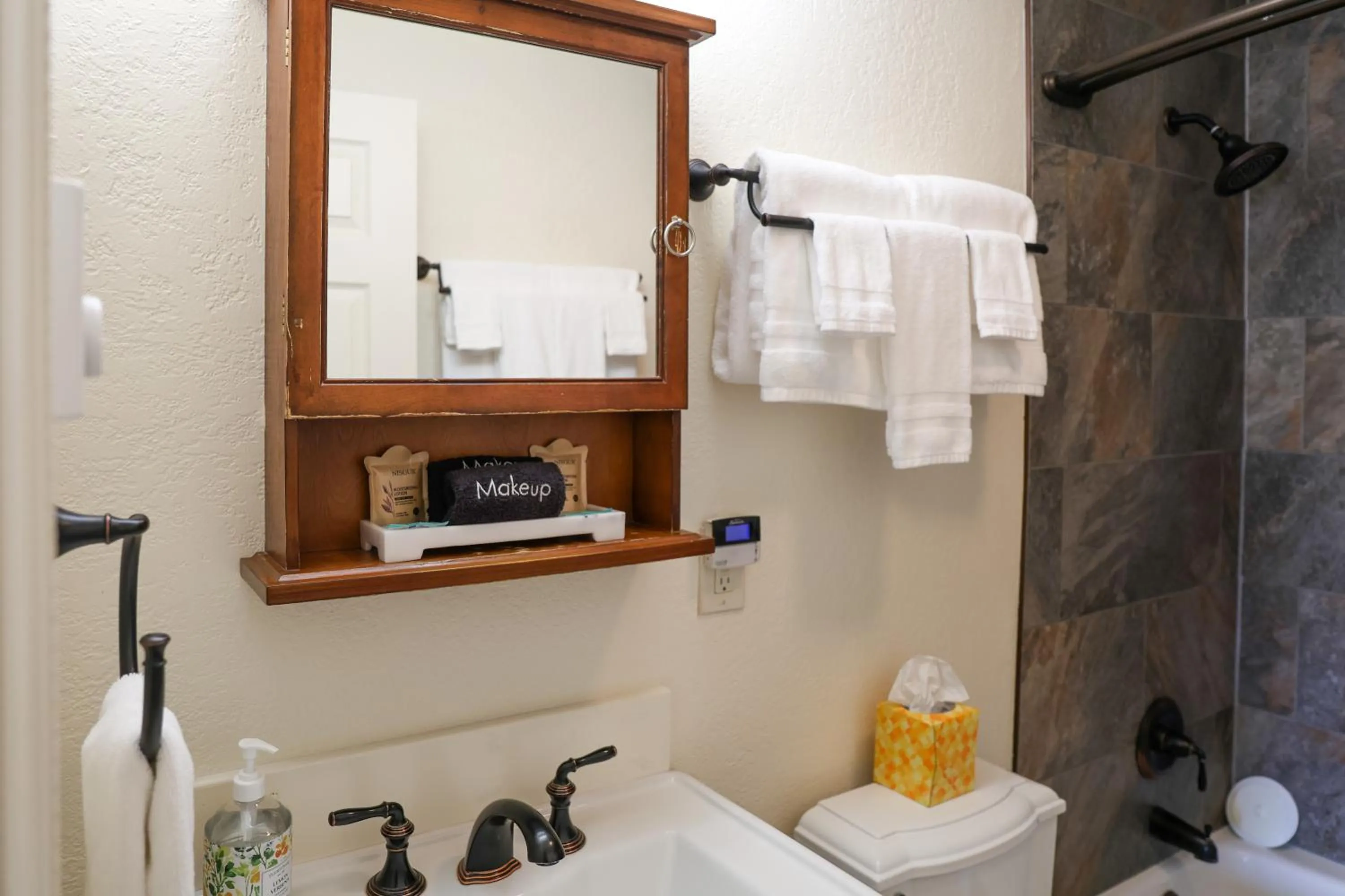 Yellowstone Gateway Inn