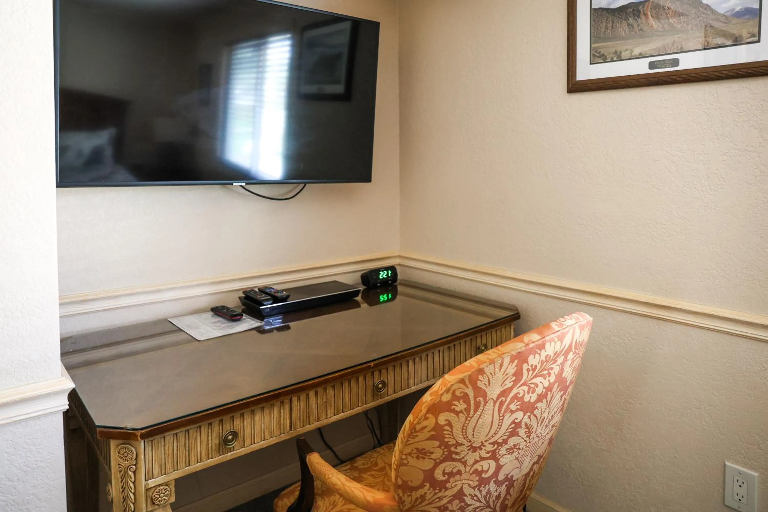 Yellowstone Gateway Inn