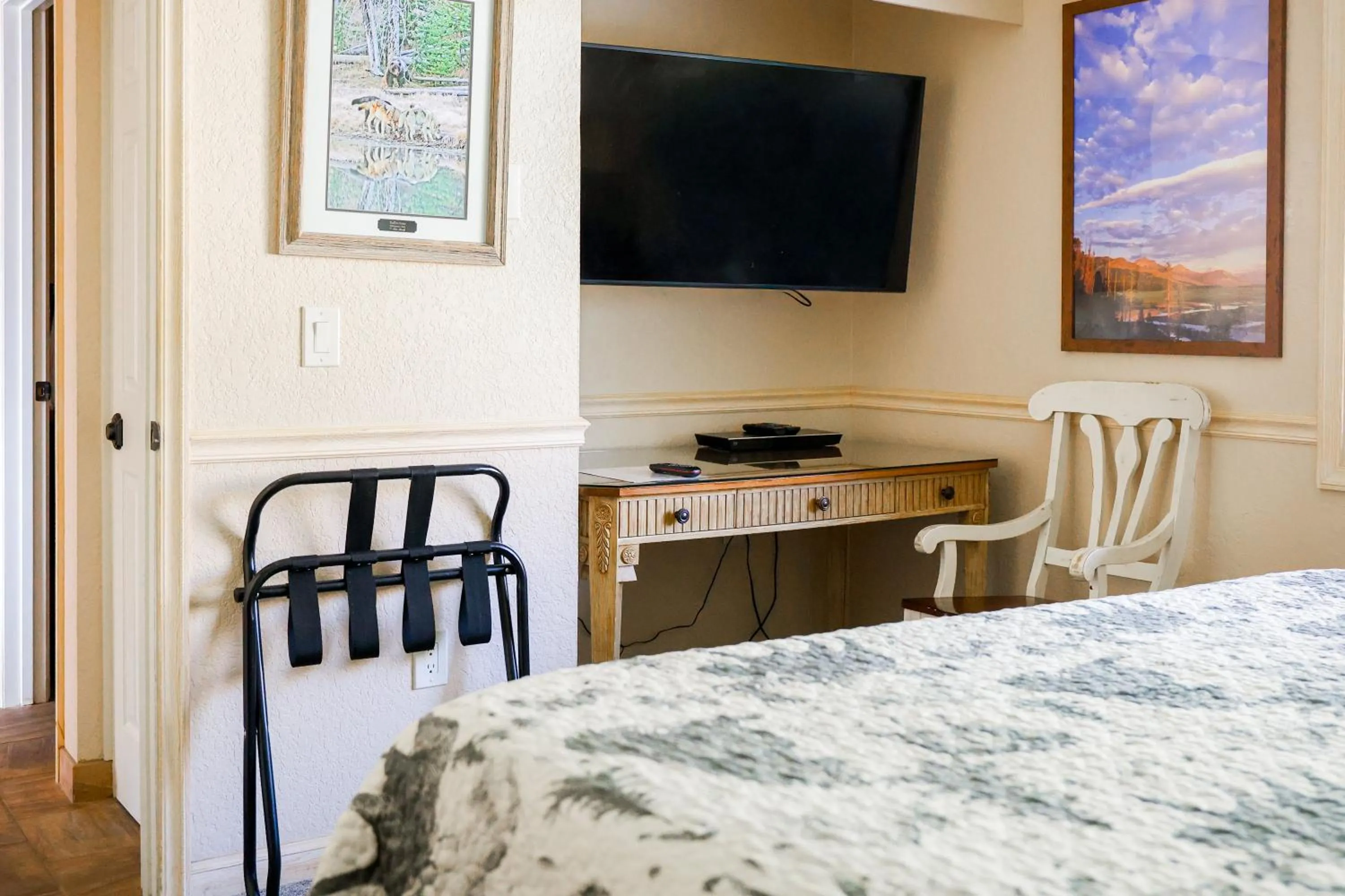 Yellowstone Gateway Inn