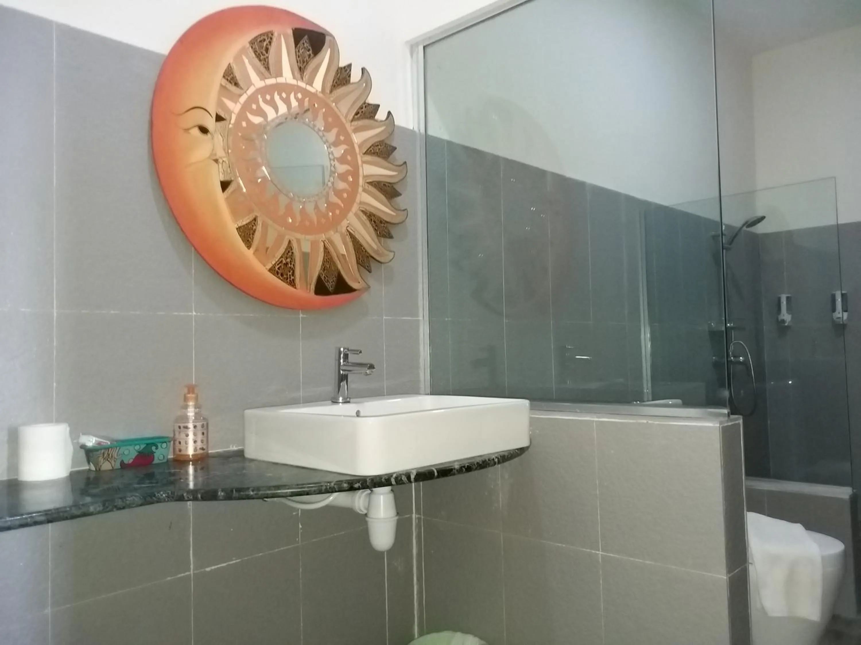 Bathroom in marjoly beach resort