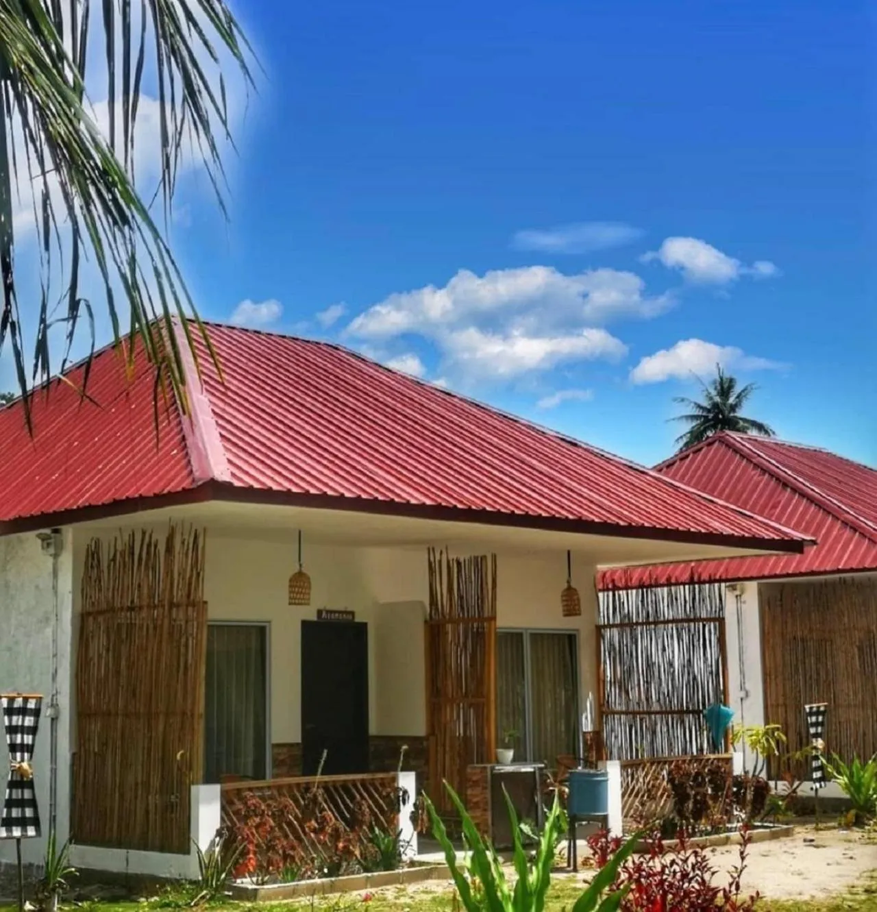 Property building in marjoly beach resort
