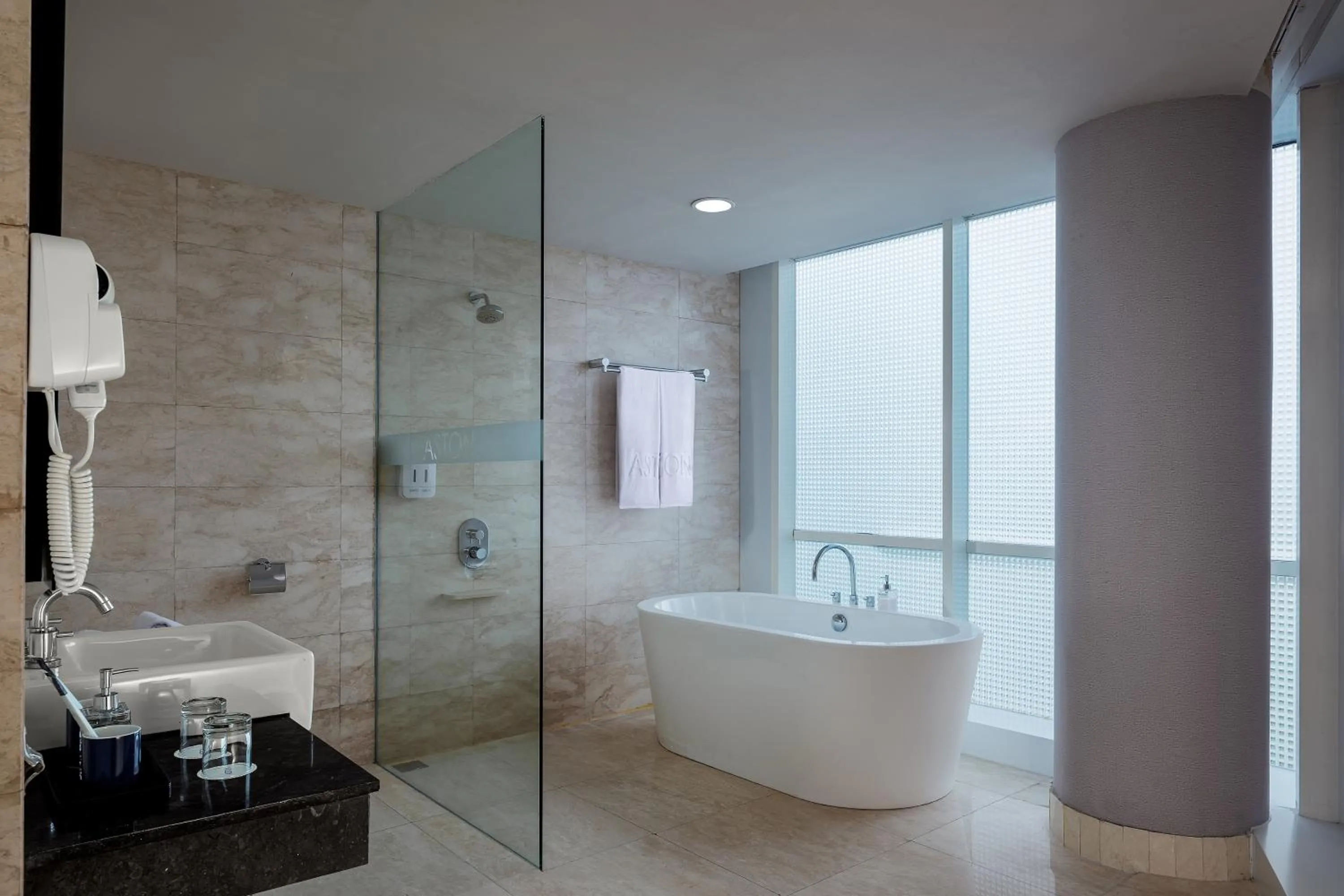 Bathroom in Aston Makassar Hotel & Convention Center