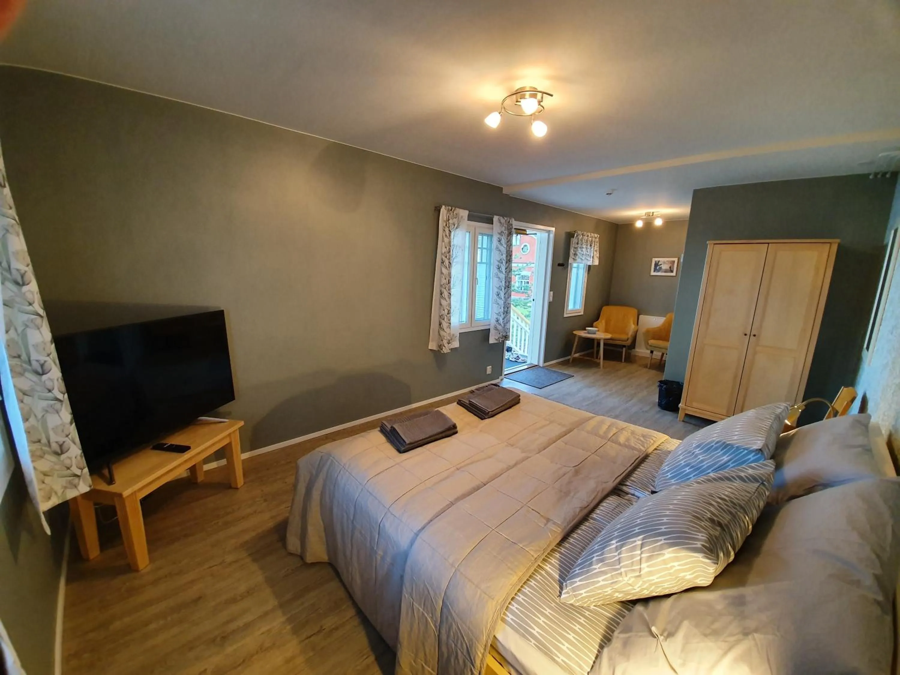 Photo of the whole room, Bed in B&B Taipaleenniemi