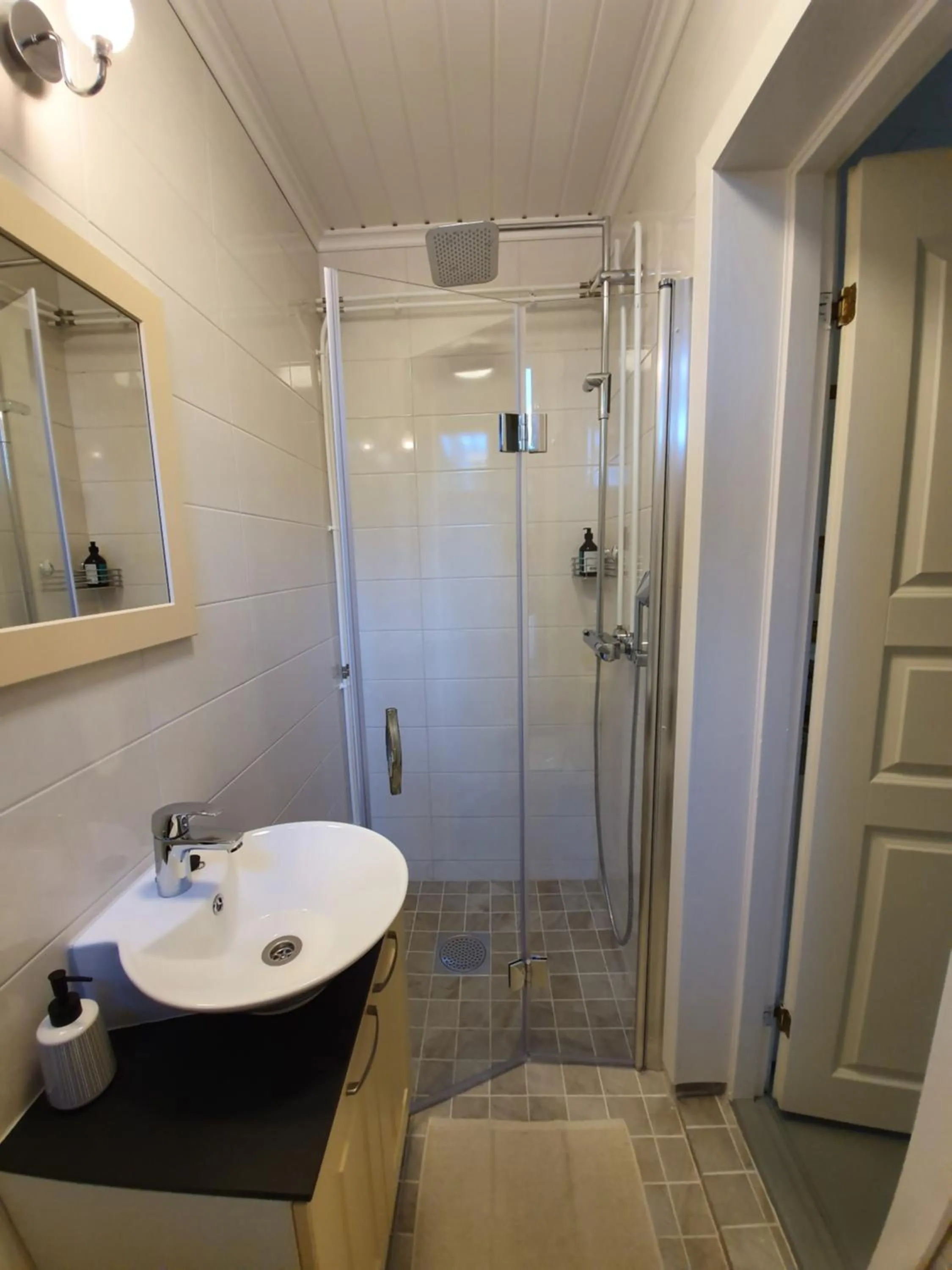 Bathroom in B&B Taipaleenniemi