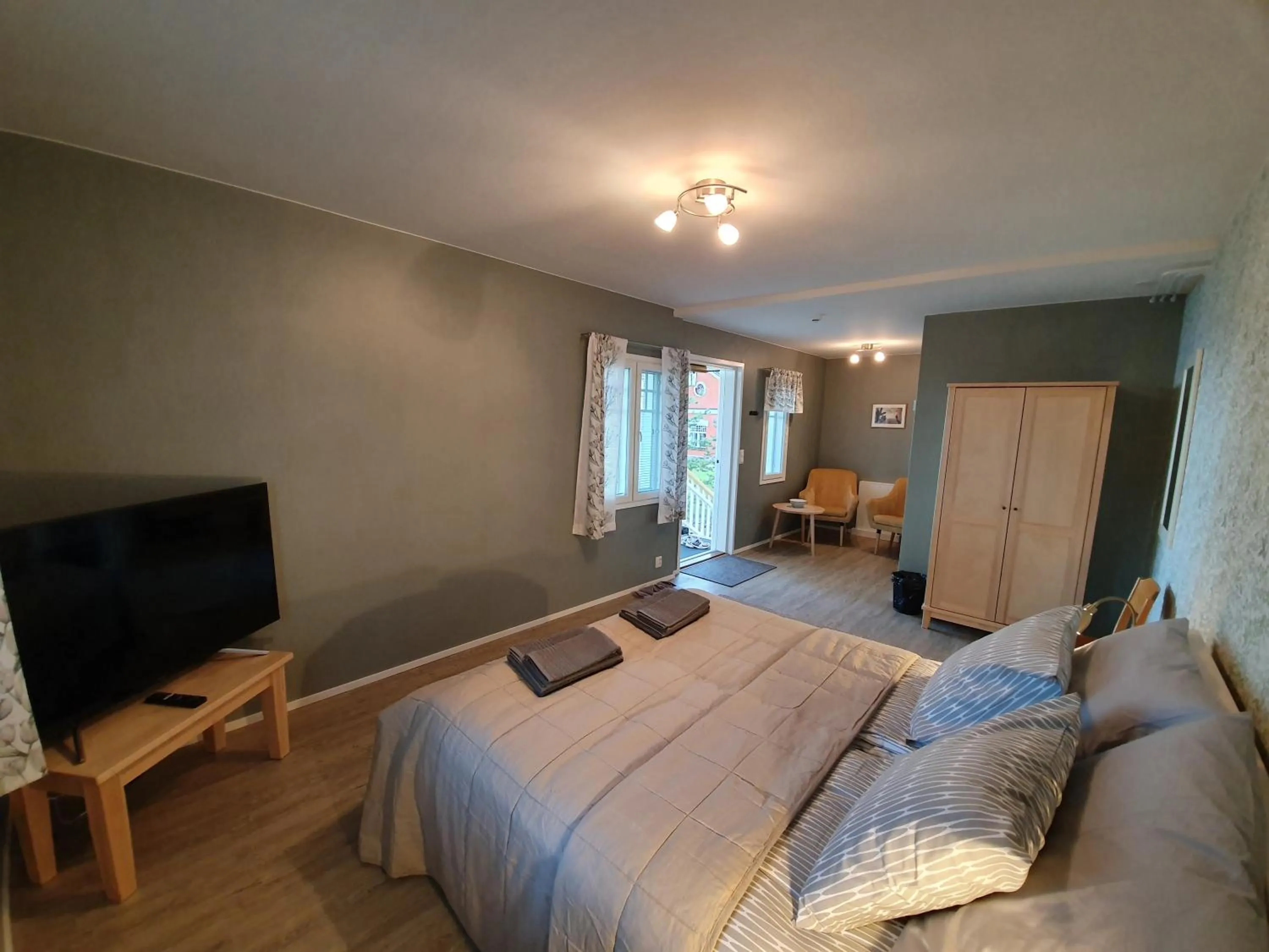 Photo of the whole room, Bed in B&B Taipaleenniemi