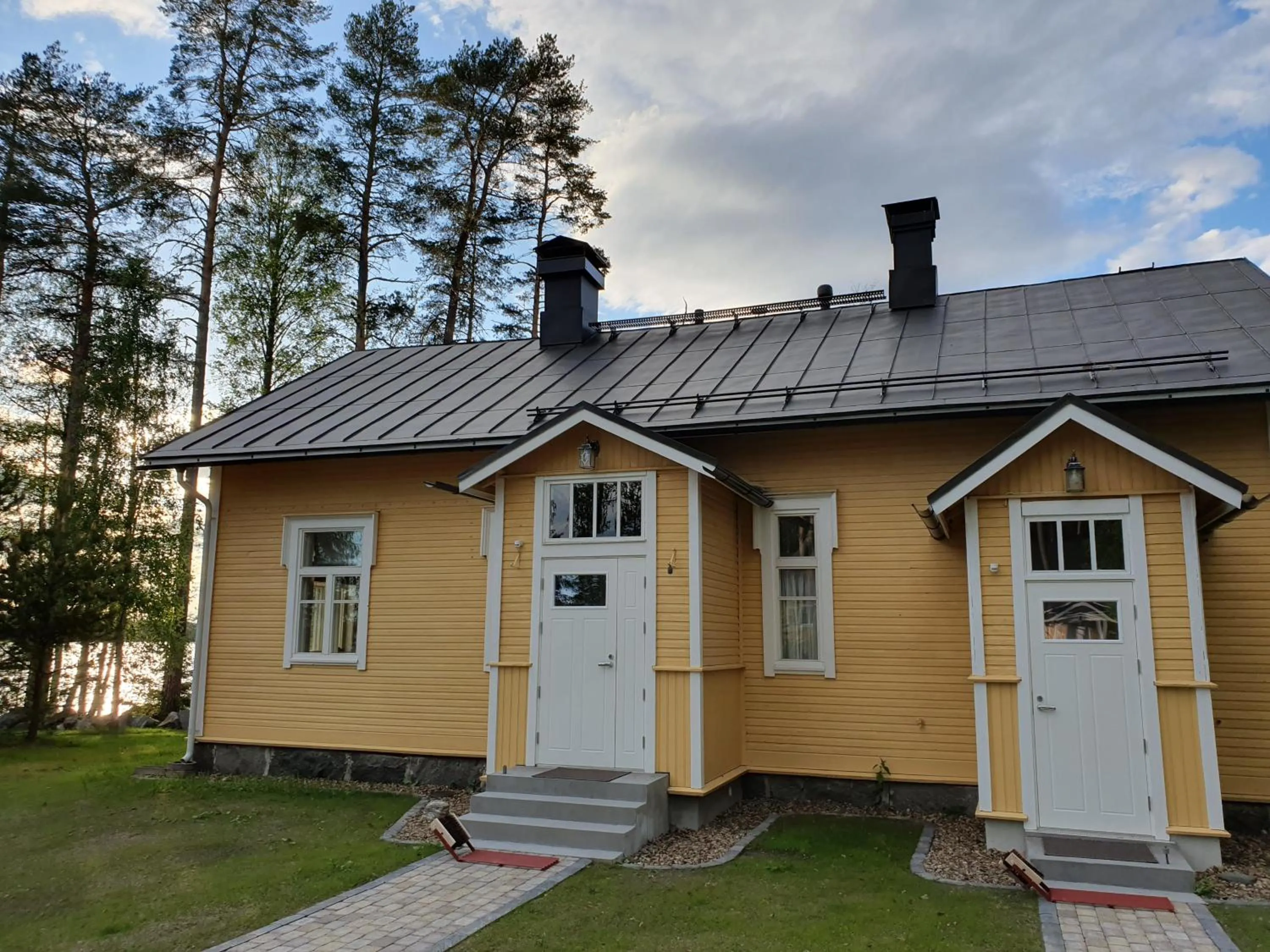 Facade/entrance in B&B Taipaleenniemi